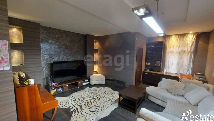 3-комн квартира ул Жмайлова, 27,  д. 27