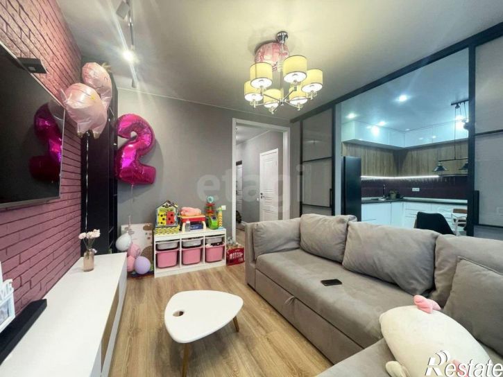 3-комн квартира Доломановский пер, 19,  д. 19