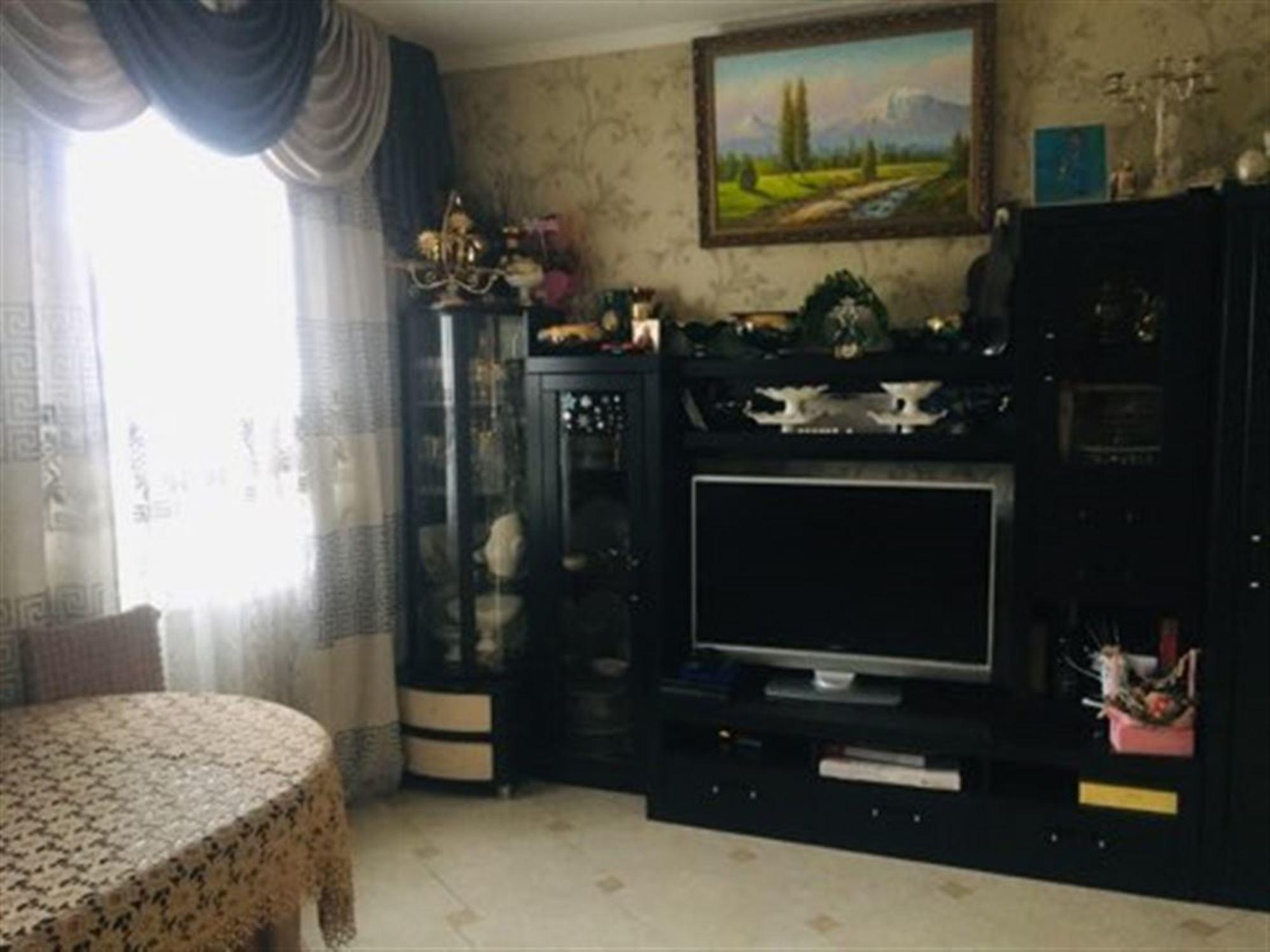 Купить дачу, дом, коттедж за 8 800 000 рублей на 1-й Июльский пер, д. 46а