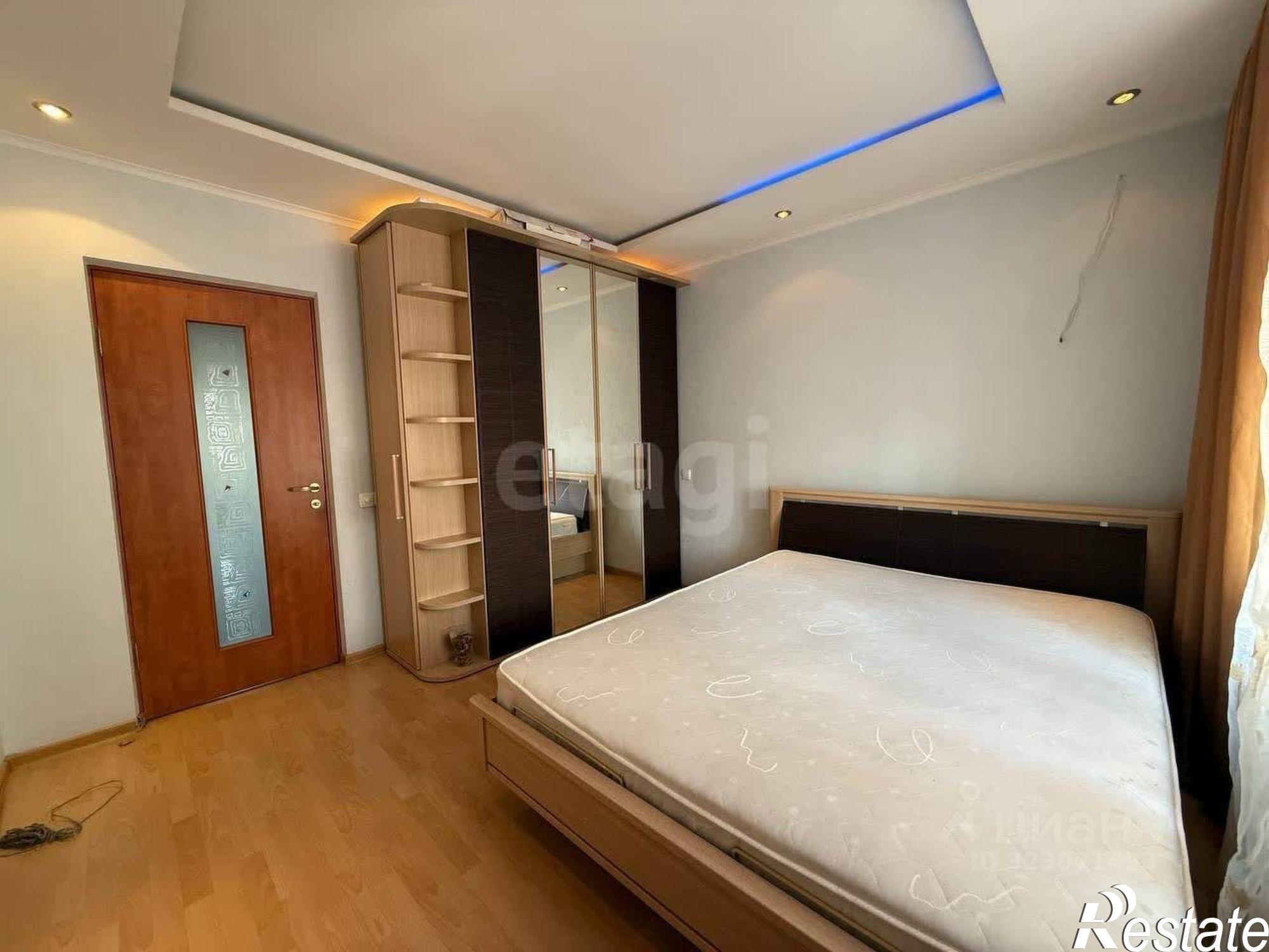 Сдать квартиру за 25 000 рублей на Днепровский переулок, 124Б