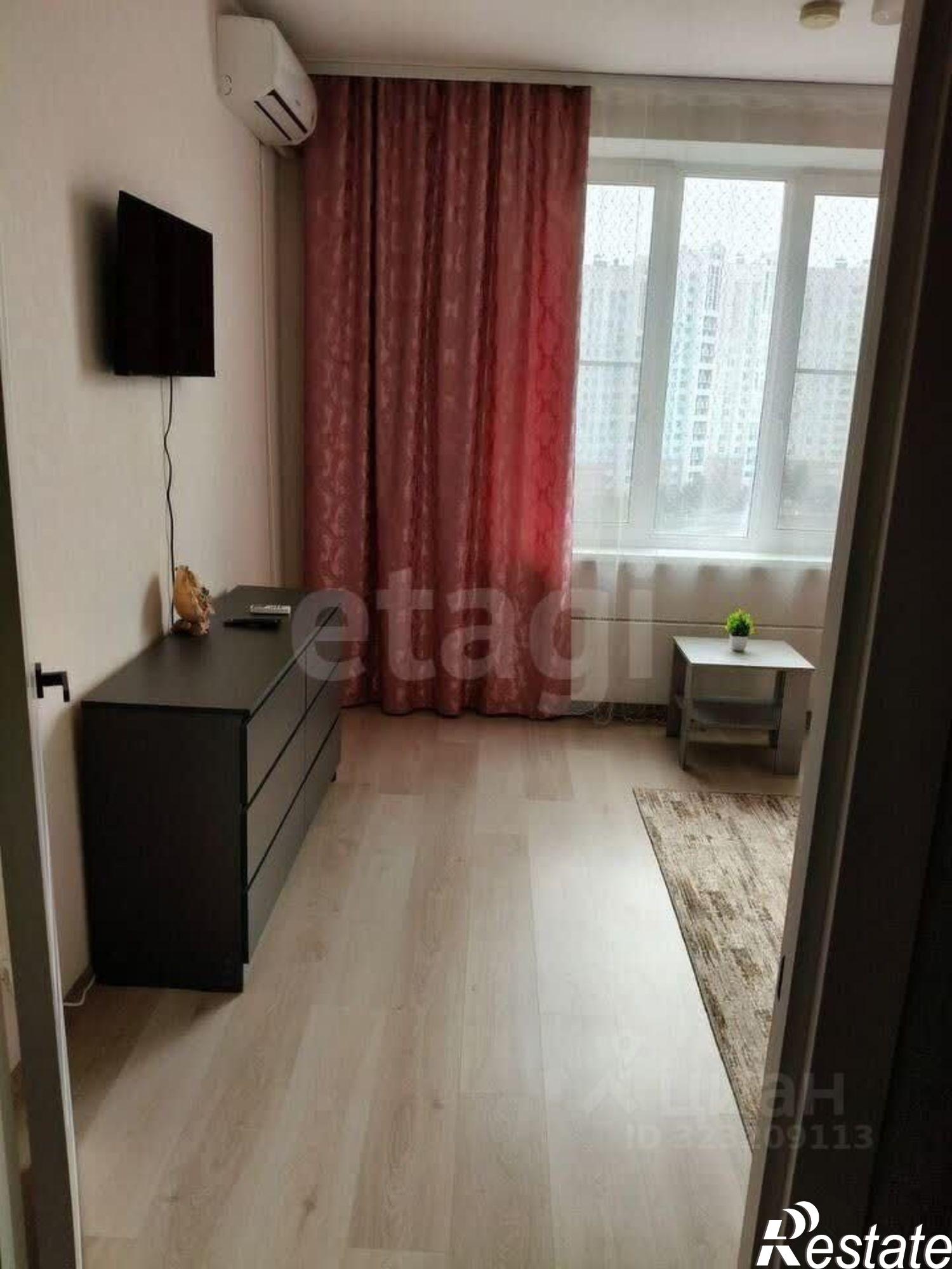 Сдать квартиру за 26 000 рублей на улица Жданова, 7/33