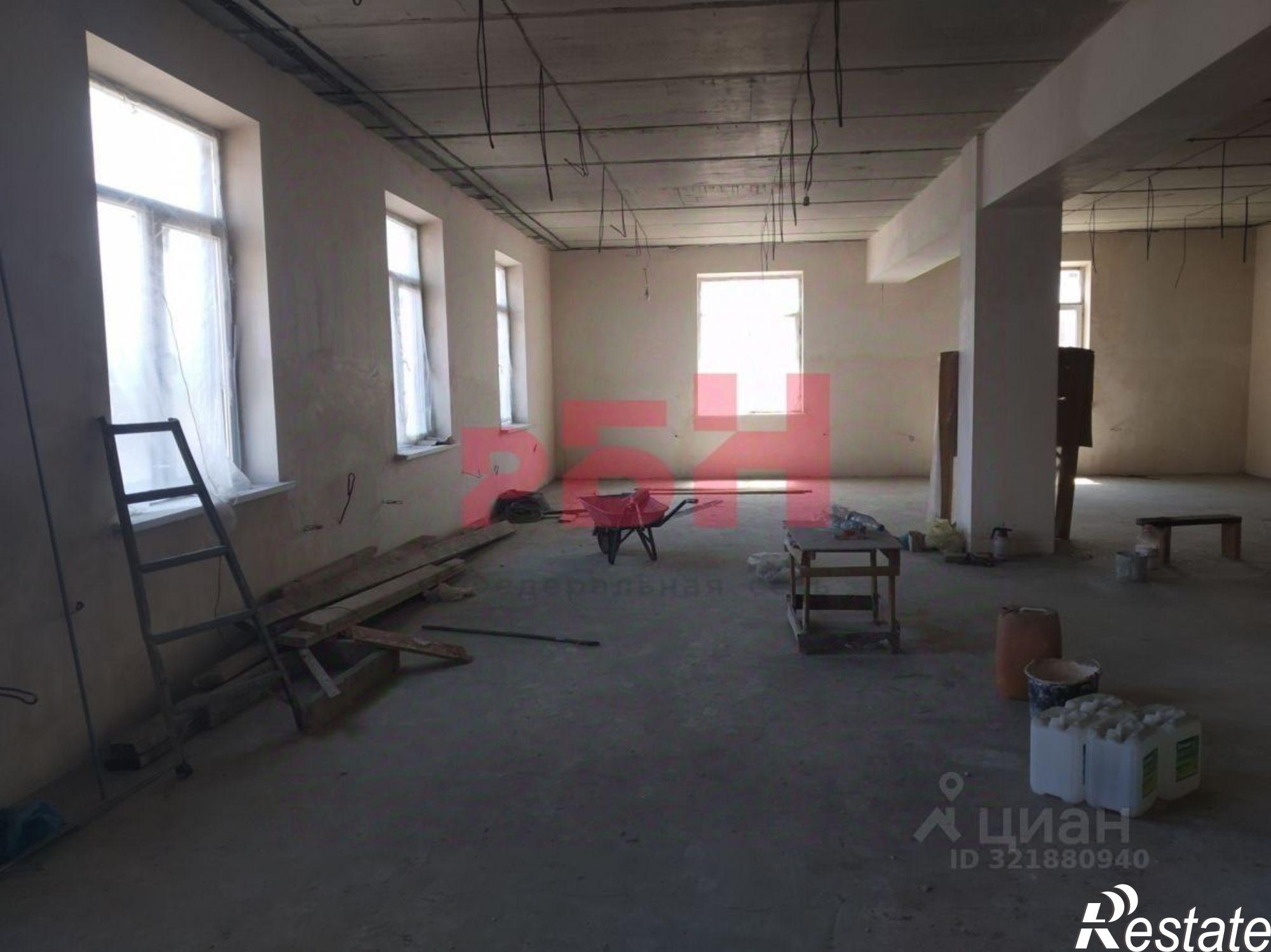 Сдать ОСЗ, отдельно стоящее здание за 24 989 рублей на улица Мадояна, 161