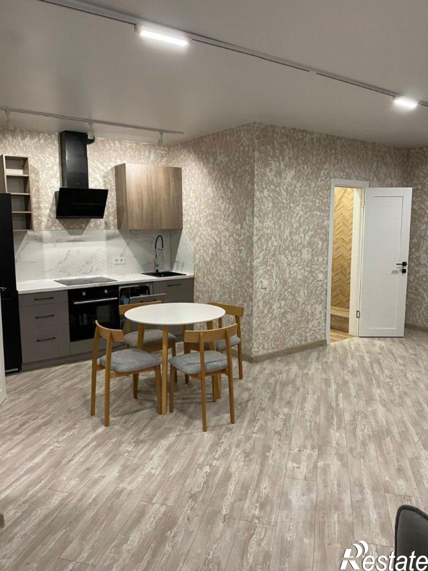 Сдать квартиру за 42 000 рублей на Береговая улица, 73 с2