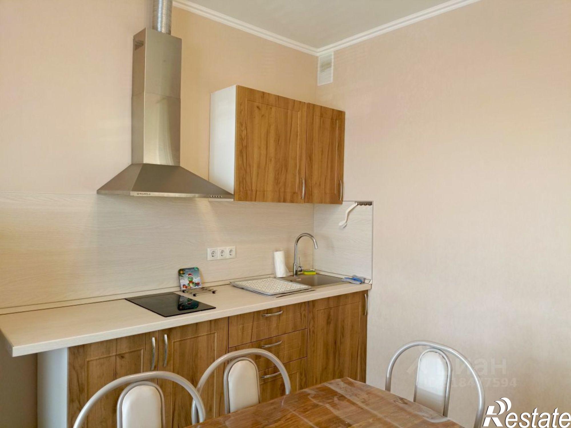 Сдать квартиру за 23 000 рублей на улица Ерёменко, 114