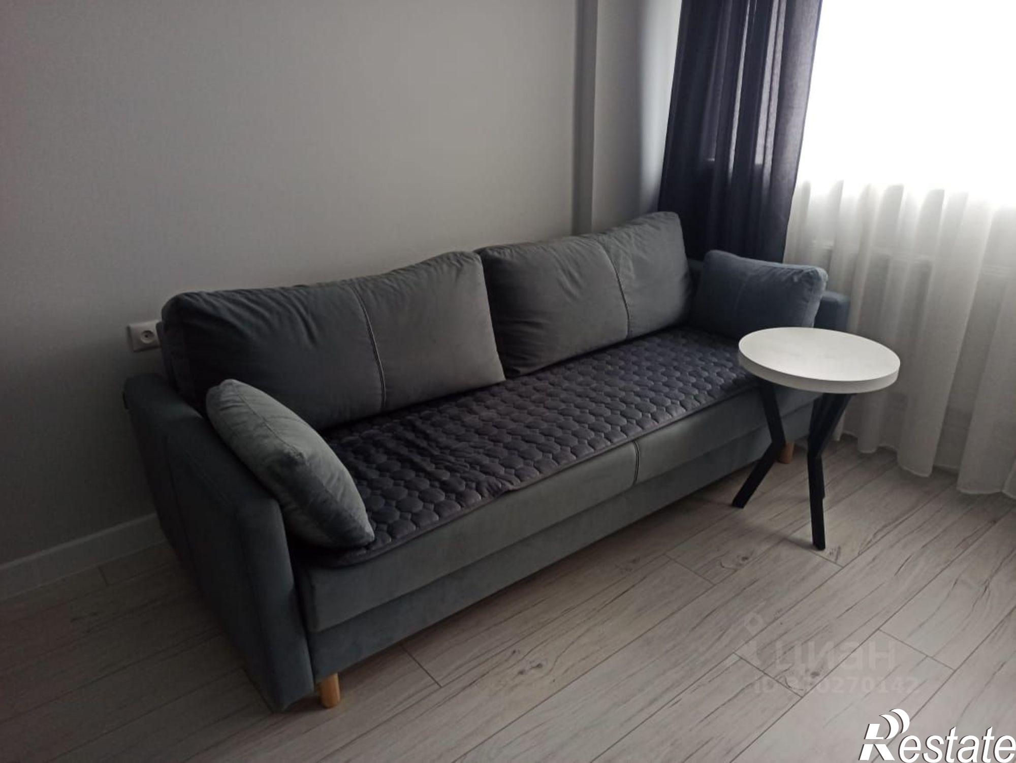 Сдать квартиру за 36 000 рублей на бульвар Комарова, 20В/9А