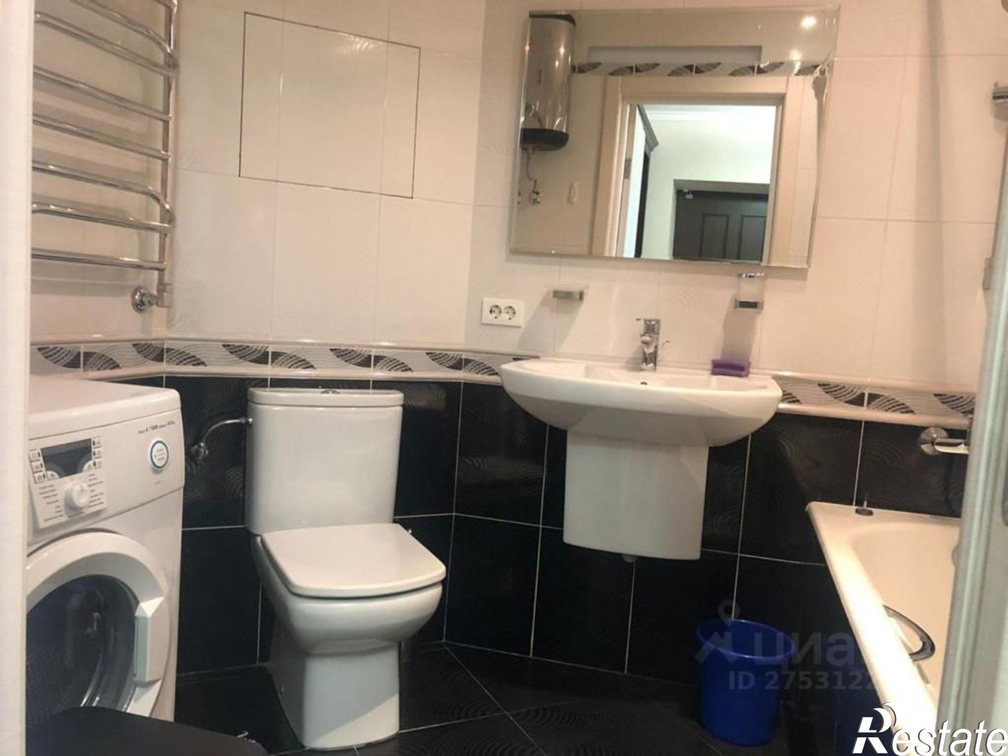 Сдать квартиру за 28 000 рублей на улица Закруткина, 20