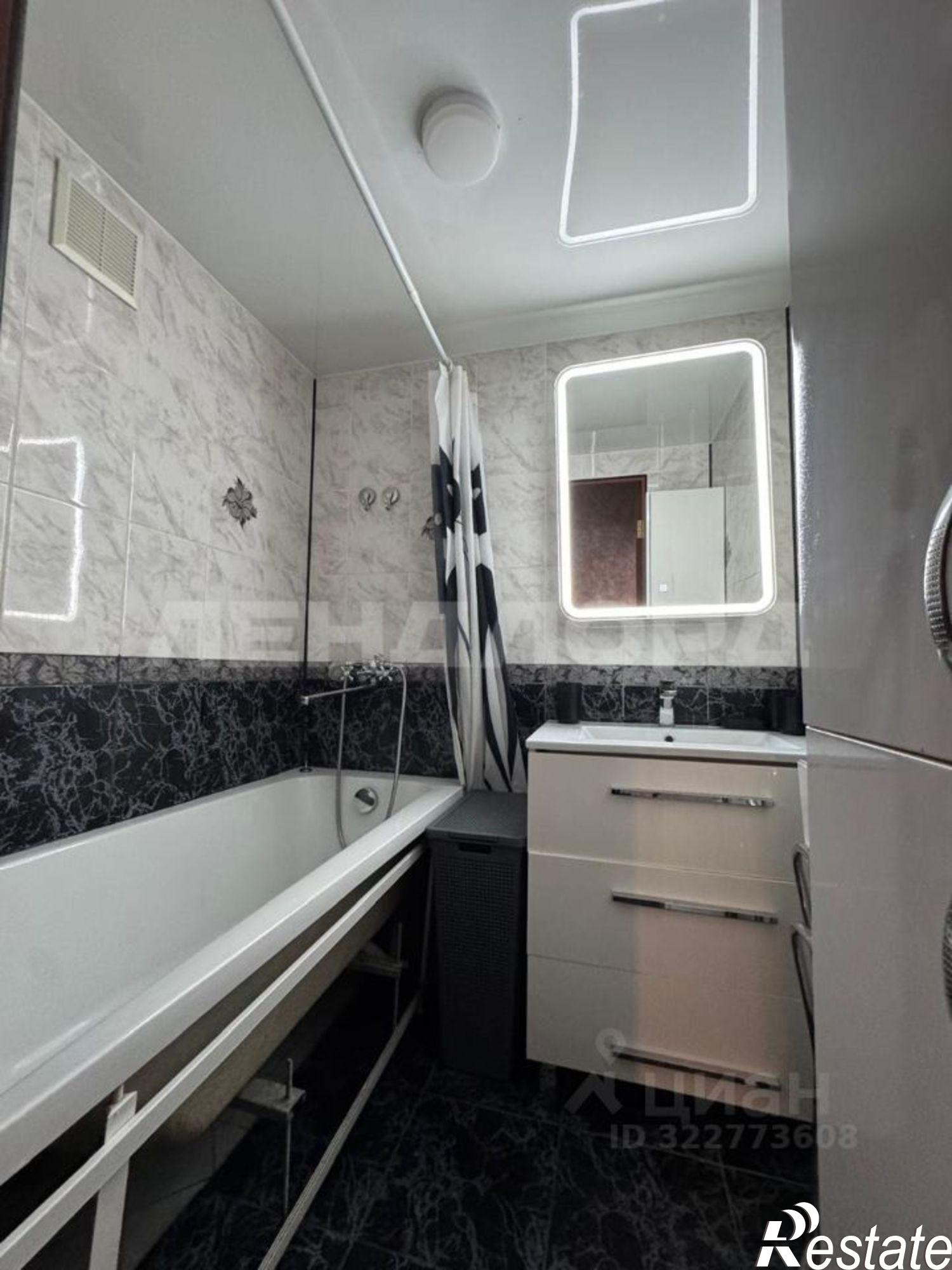 Сдать квартиру за 39 999 рублей на проспект Королёва, 2