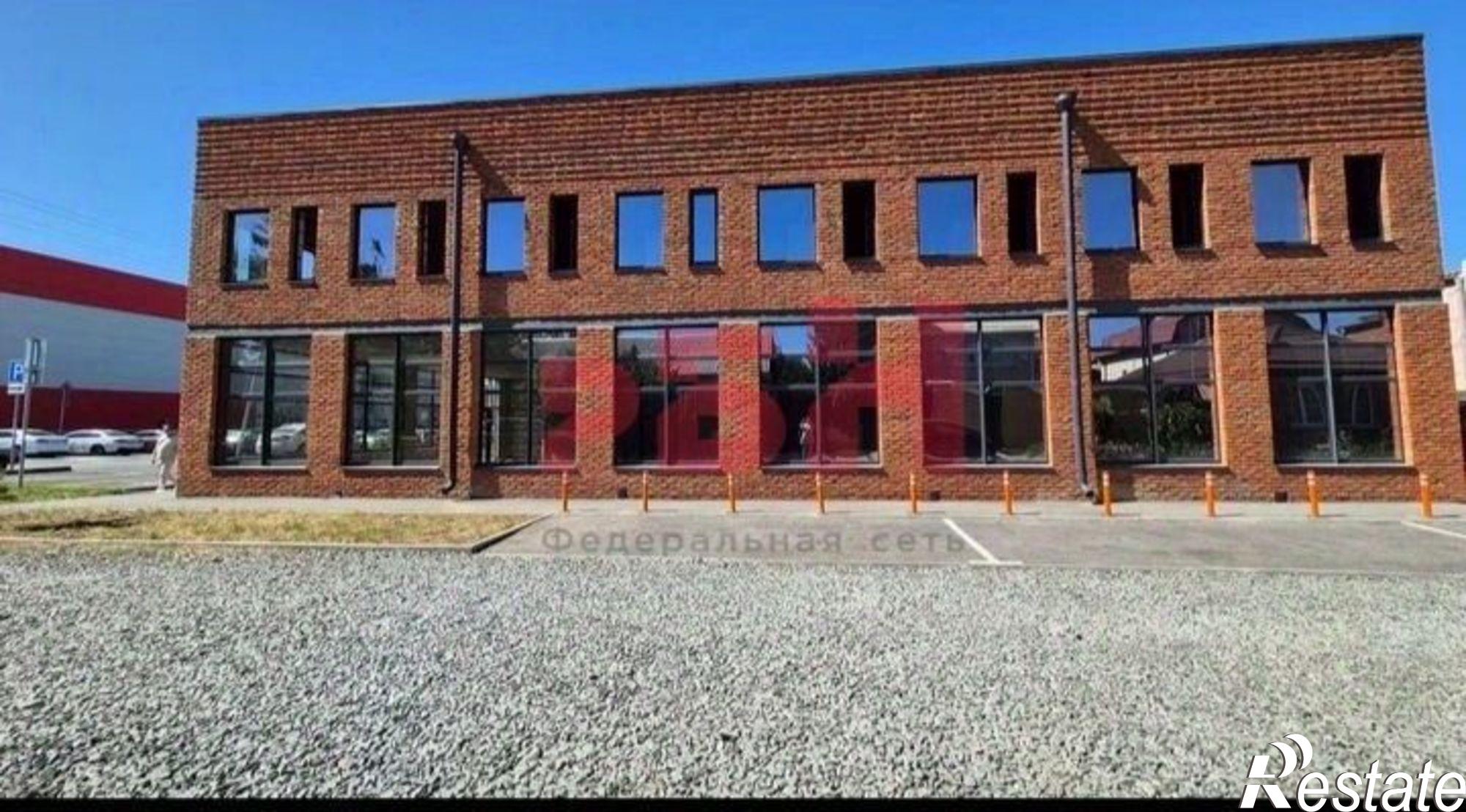 Сдать торговое помещение за 104 000 рублей на Омская улица, 17\1