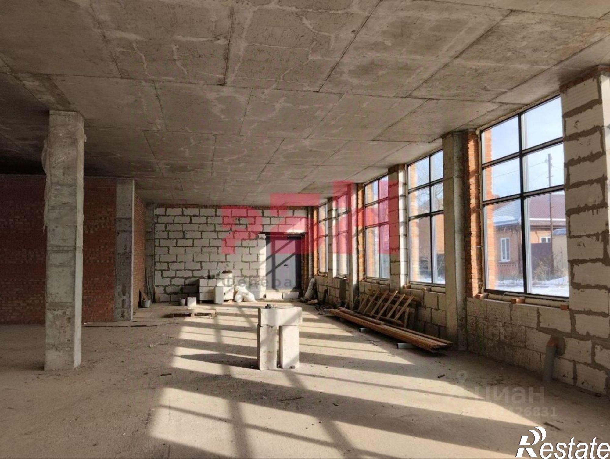 Сдать торговое помещение за 104 000 рублей на Омская улица, 17\1