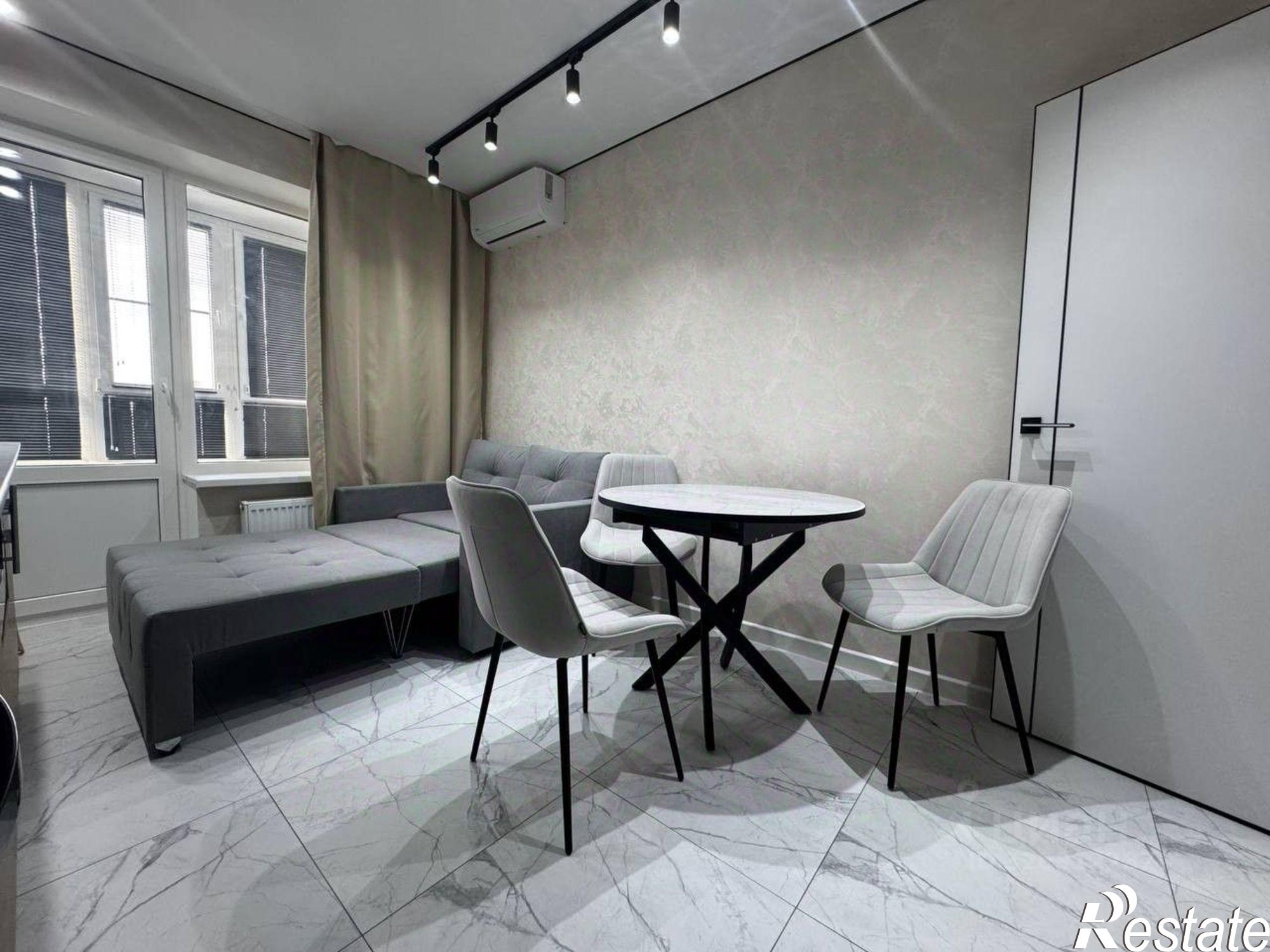 Сдать квартиру за 55 000 рублей на Ворошиловский проспект, 82/4