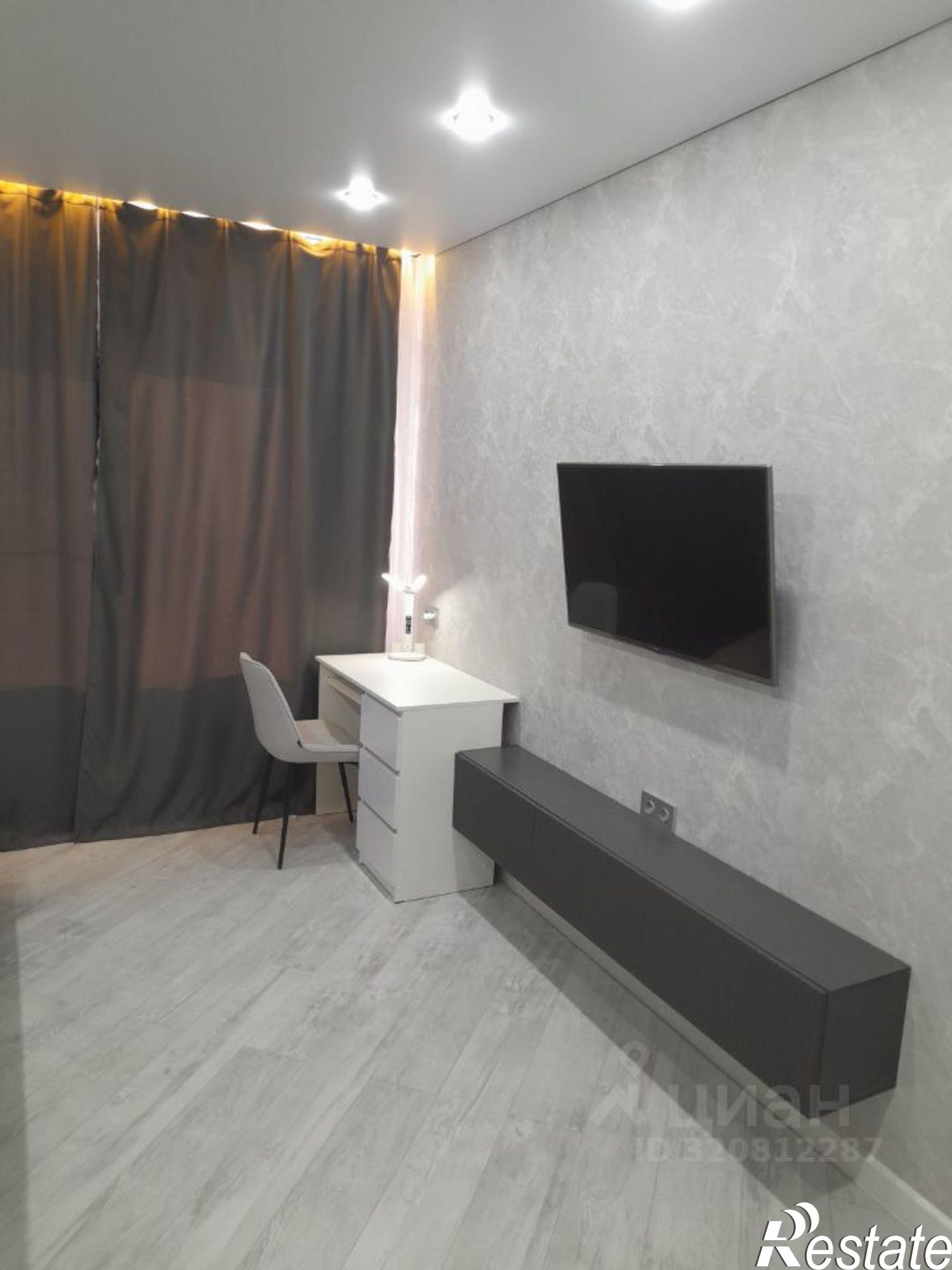 Сдать квартиру за 55 000 рублей на Ворошиловский проспект, 82/4