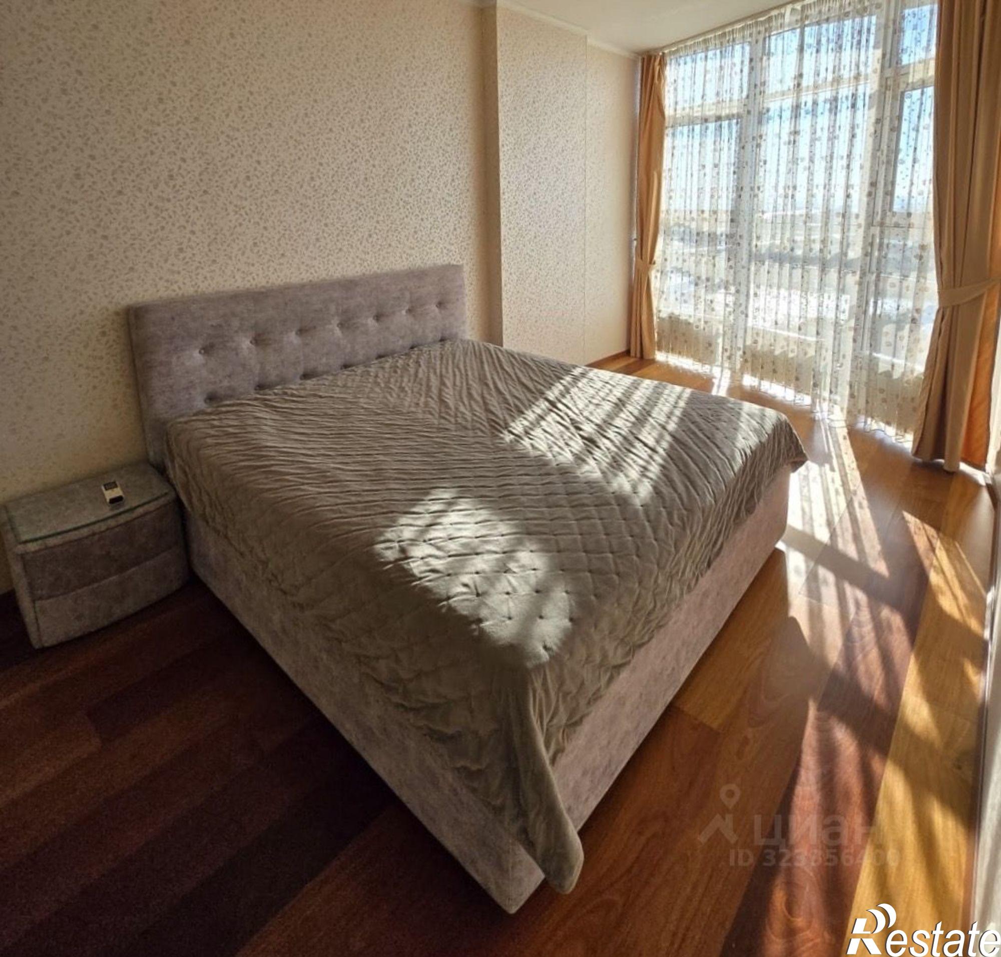 Сдать квартиру за 80 000 рублей на Ульяновская улица, 44/10