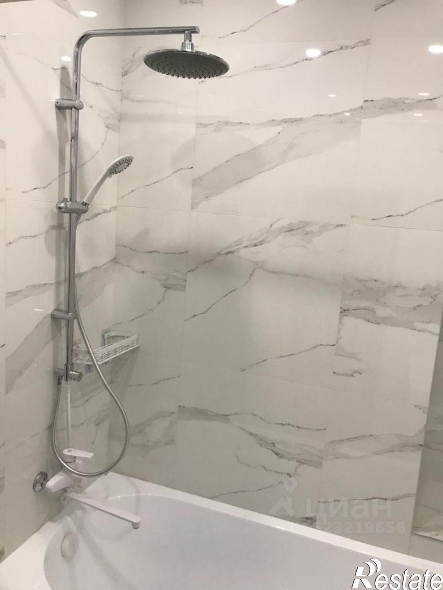 Сдать квартиру за 43 000 рублей на проспект Стачки, 200 с2