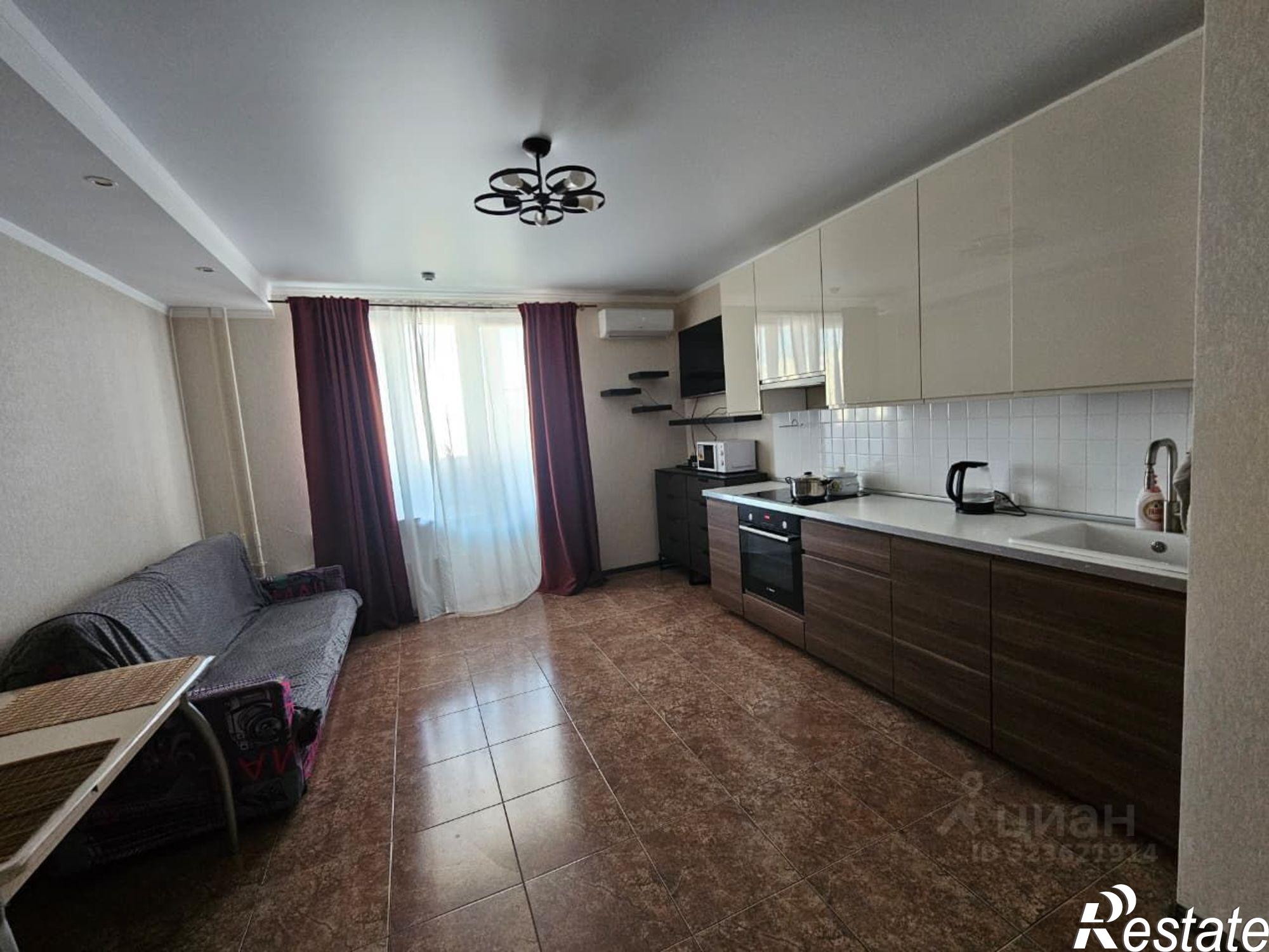 Сдать квартиру за 35 000 рублей на улица Еляна, 68