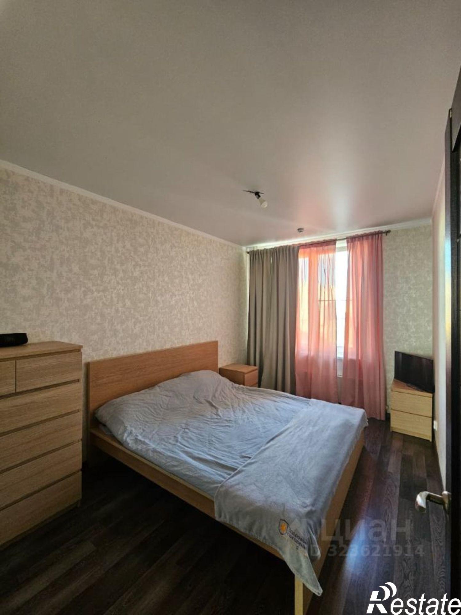 Сдать квартиру за 35 000 рублей на улица Еляна, 68