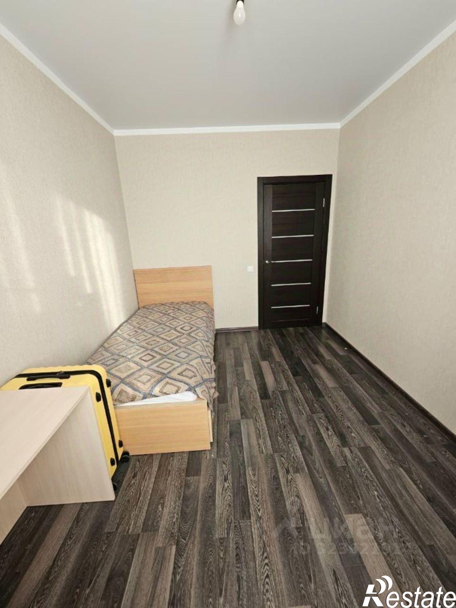 Сдать квартиру за 35 000 рублей на улица Еляна, 68