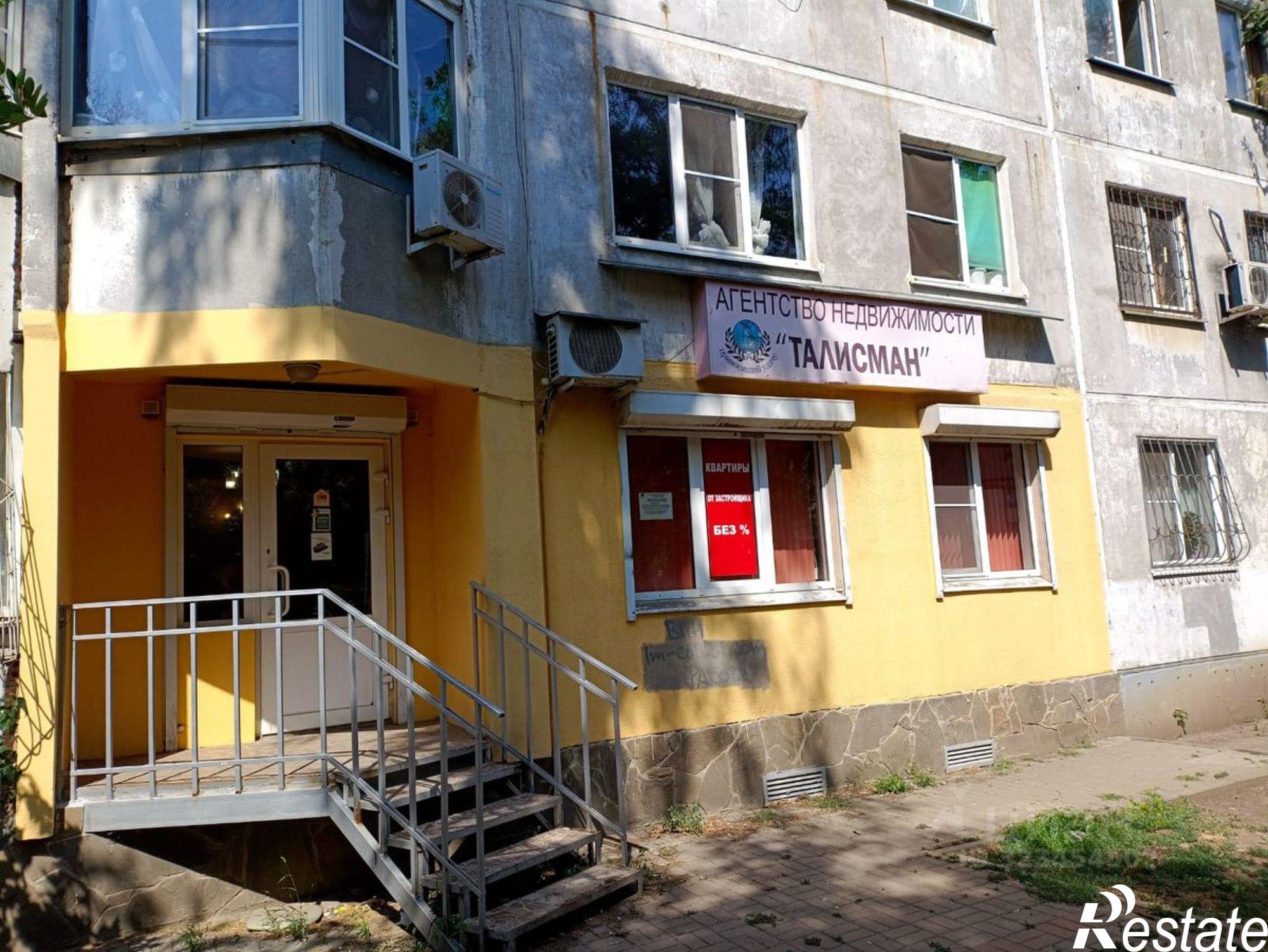 Сдать офис, помещение под офис за 20 000 рублей на Вятская улица, 57