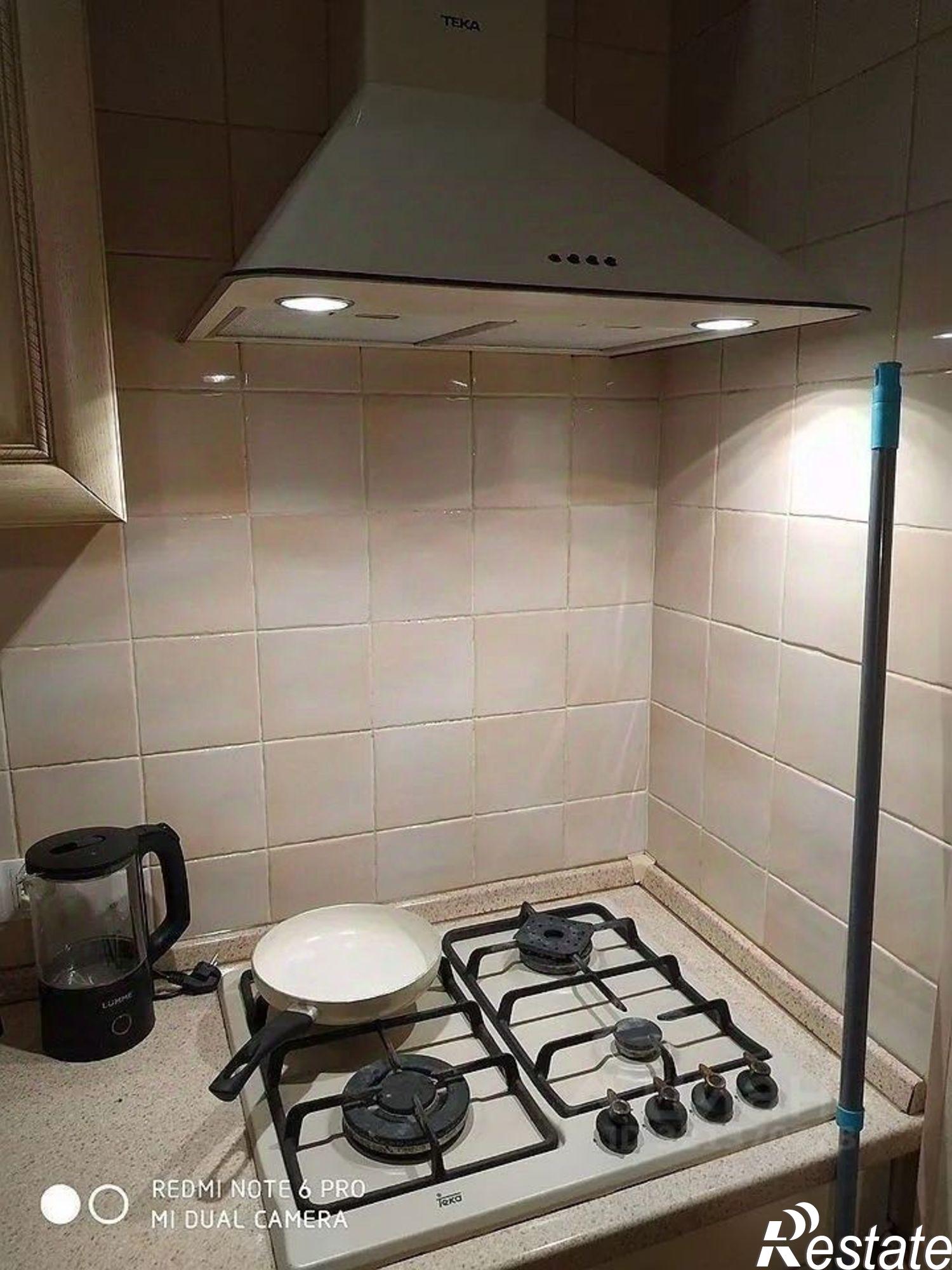 Купить квартиру за 7 500 000 рублей на Соборный переулок, 45