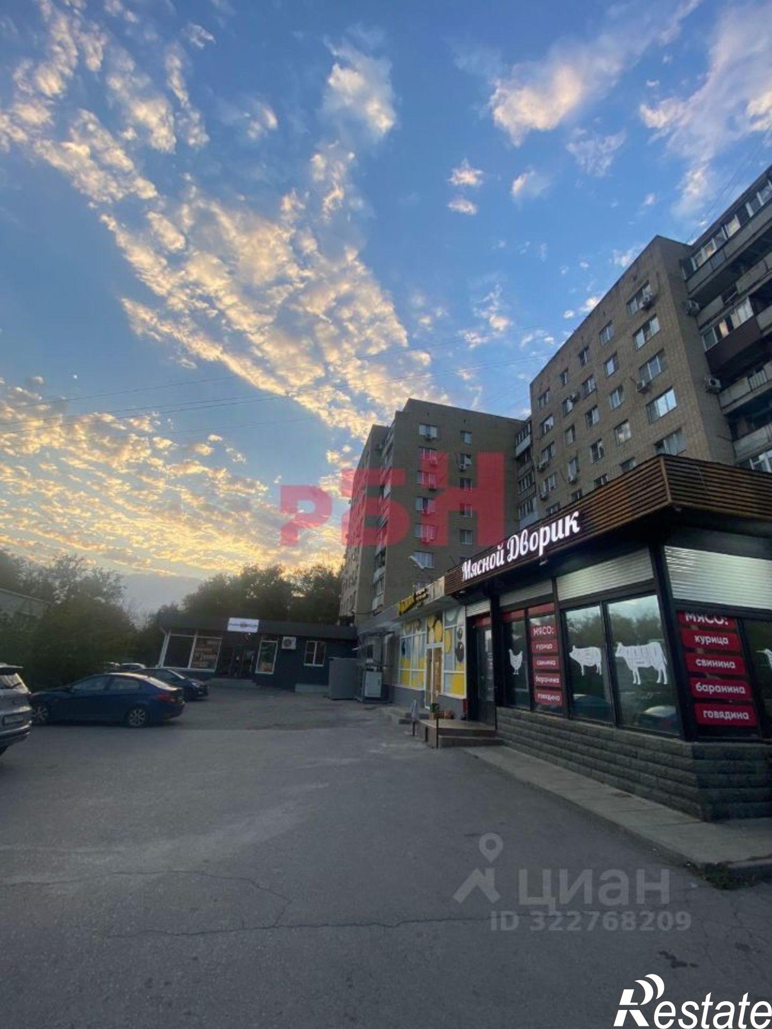 Купить торговое помещение за 53 000 200 рублей на Каширская улица, 6