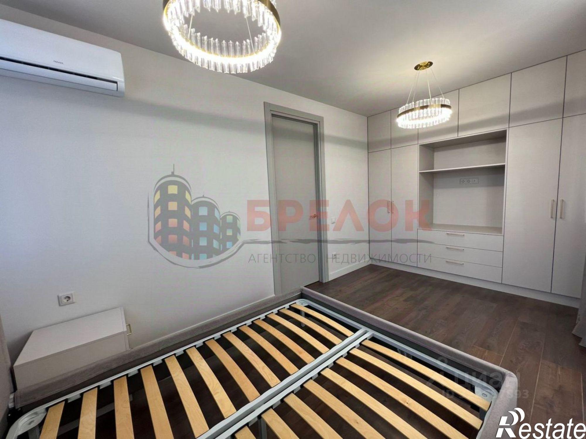 Купить квартиру за 12 000 000 рублей на Доломановский переулок, 82