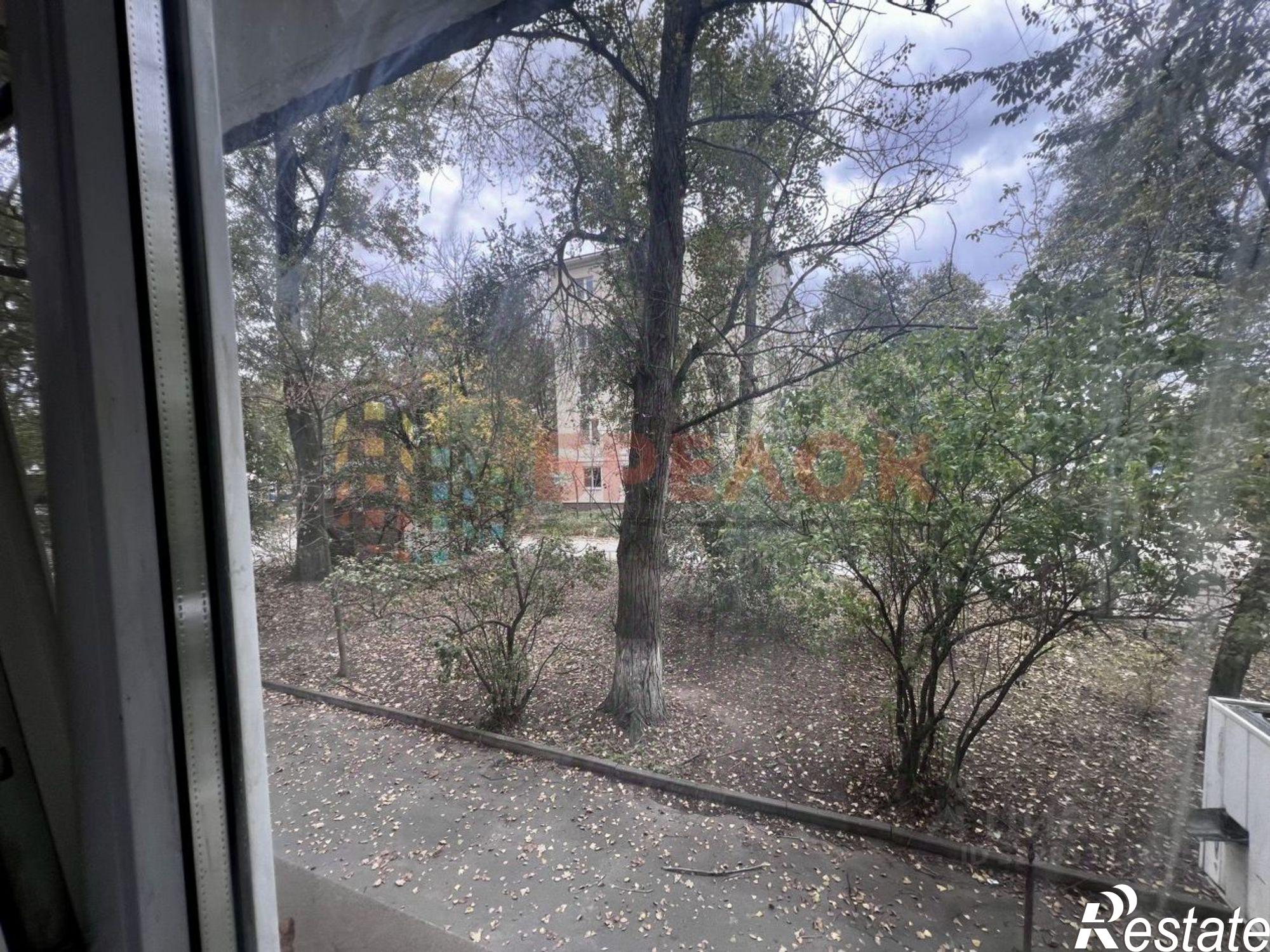 Купить квартиру за 3 100 000 рублей на Таганрогская улица, 100