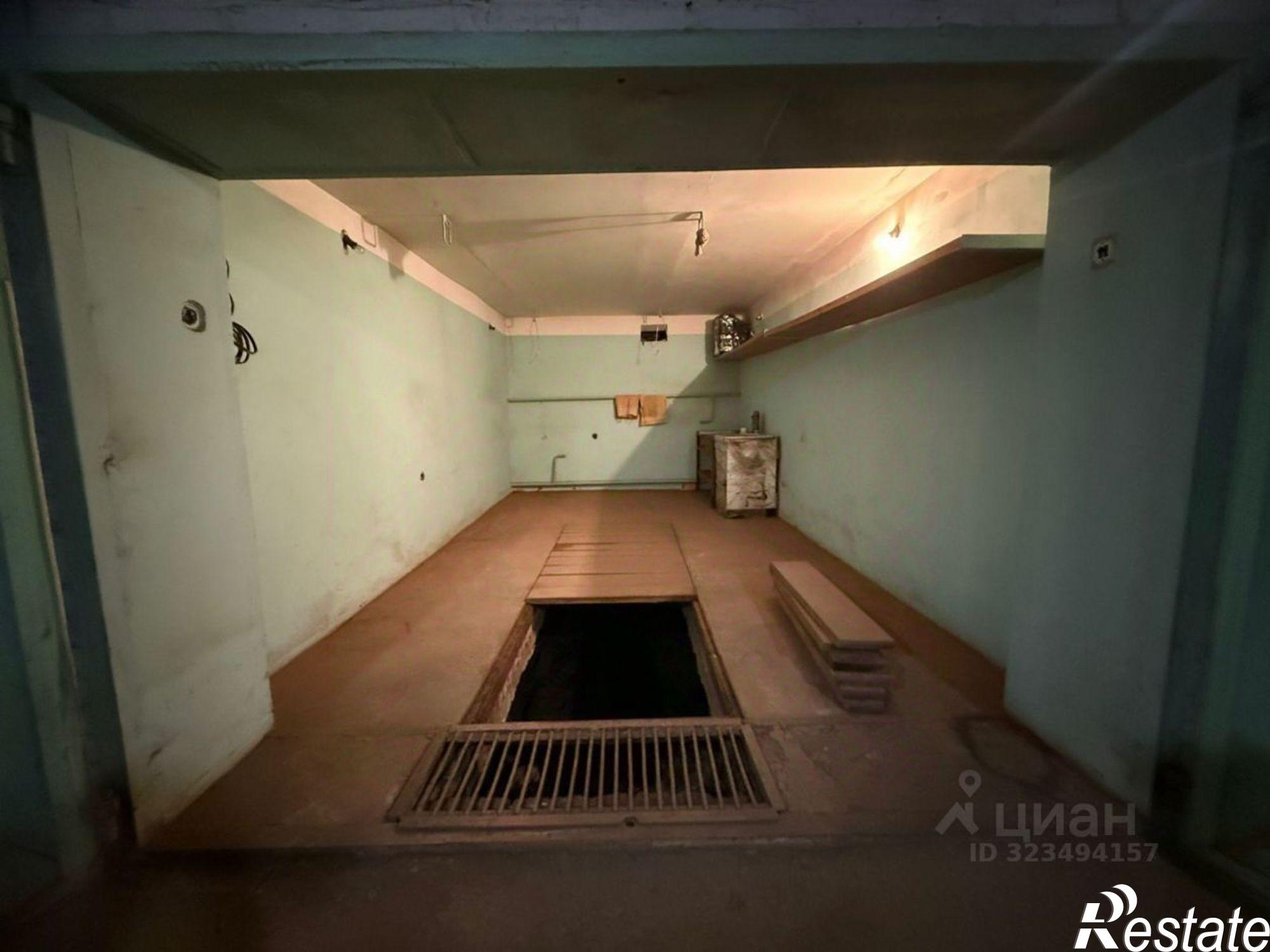 Купить гараж, место в паркинге за 1 550 020 рублей на Коммунистический проспект, 27