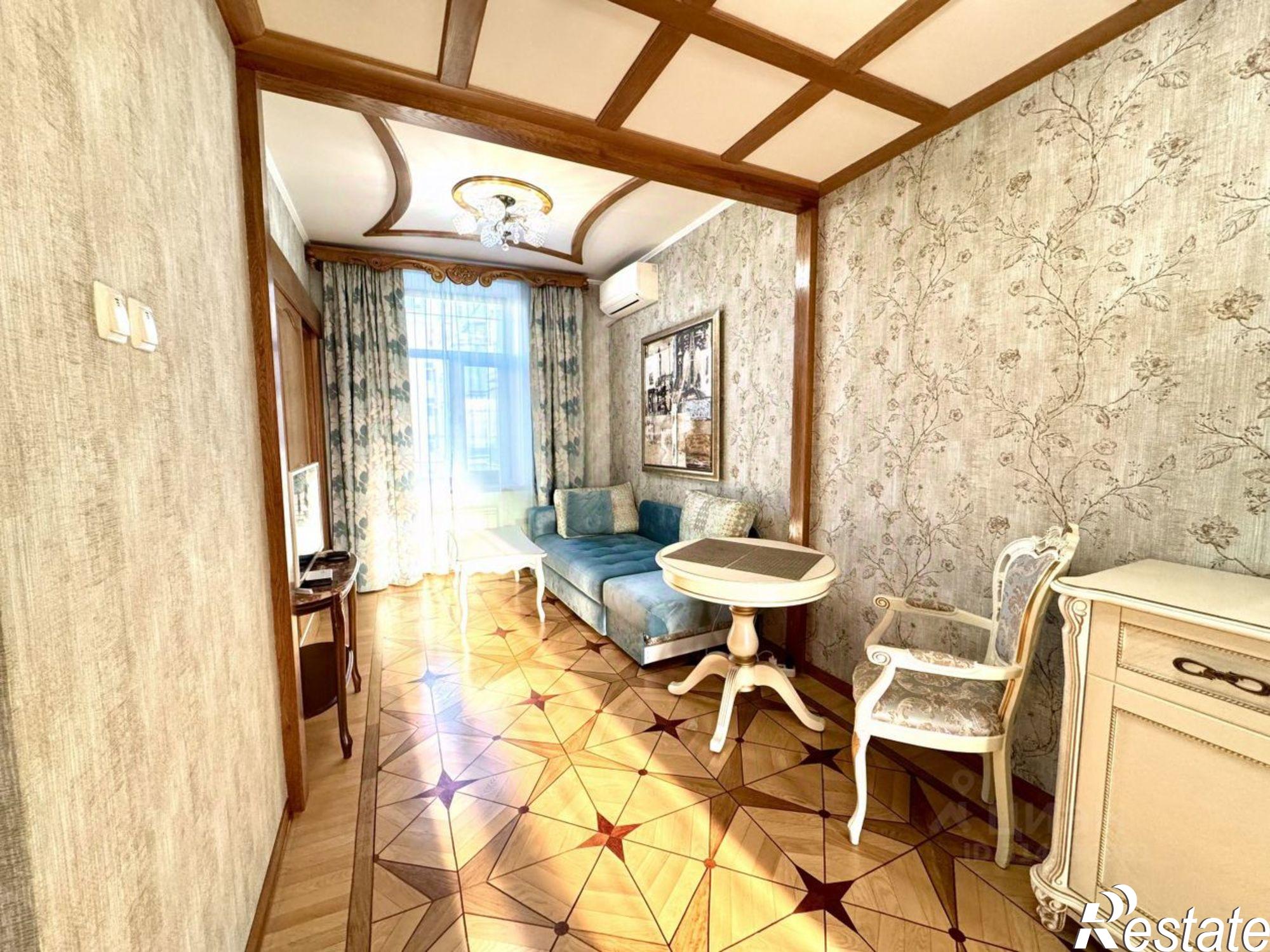 Купить квартиру за 11 000 000 рублей на Большая Садовая улица, 45А/52