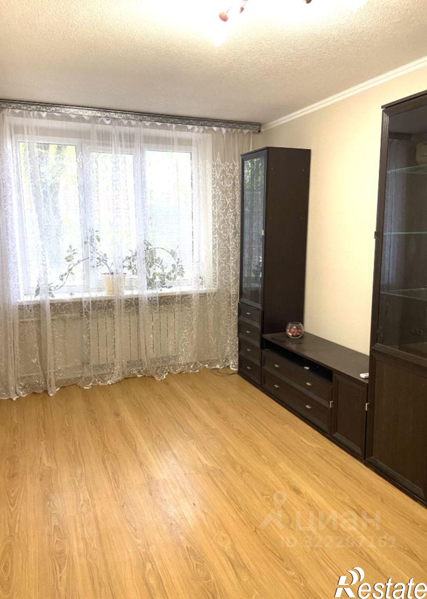 Купить квартиру за 8 800 000 рублей на 8-я линия, 3