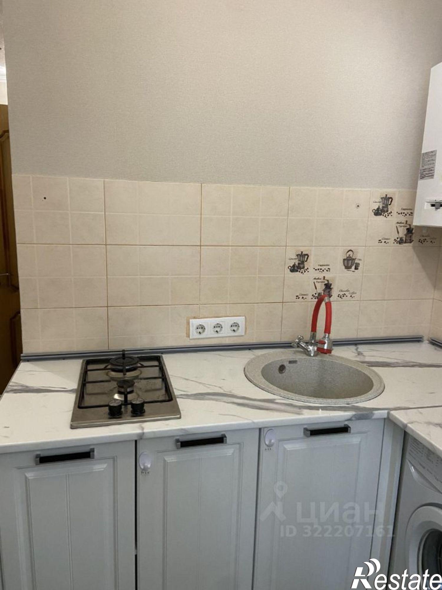 Купить квартиру за 8 800 000 рублей на 8-я линия, 3