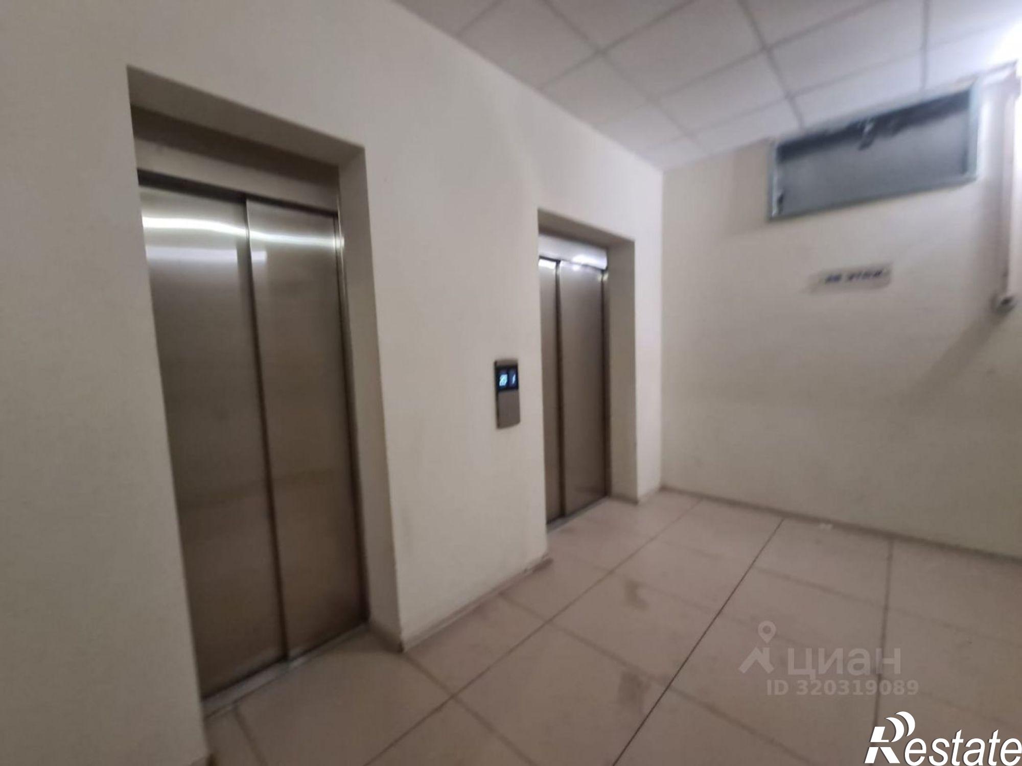 Купить квартиру за 20 000 000 рублей на Береговая улица, 6