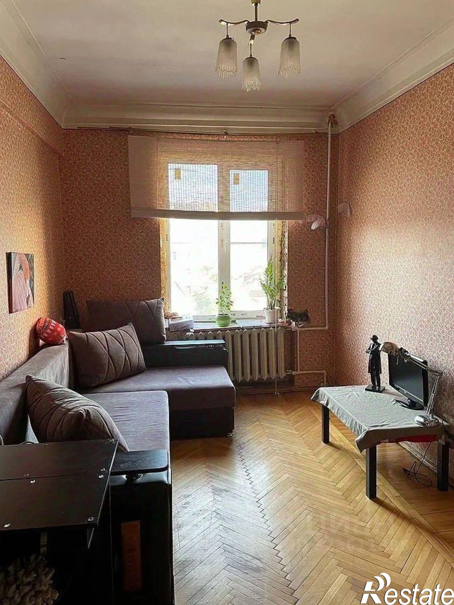 Купить квартиру за 12 000 000 рублей на Соборный переулок, 38