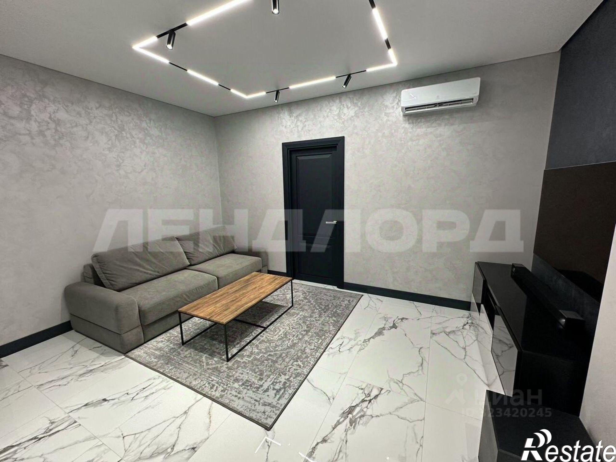 Купить квартиру за 17 000 000 рублей на Кировский проспект, 46