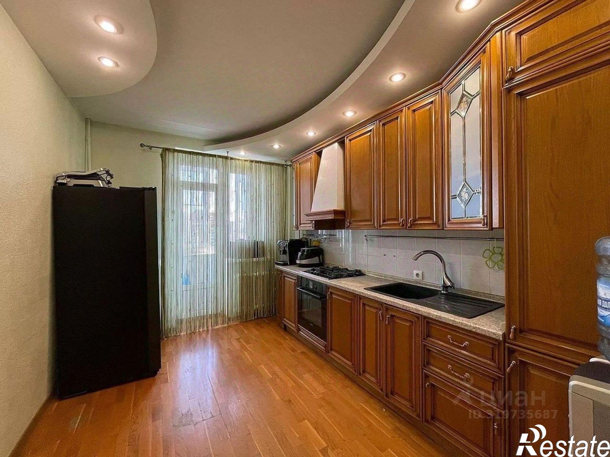 Купить квартиру за 14 000 000 рублей на переулок Семашко, 93/139