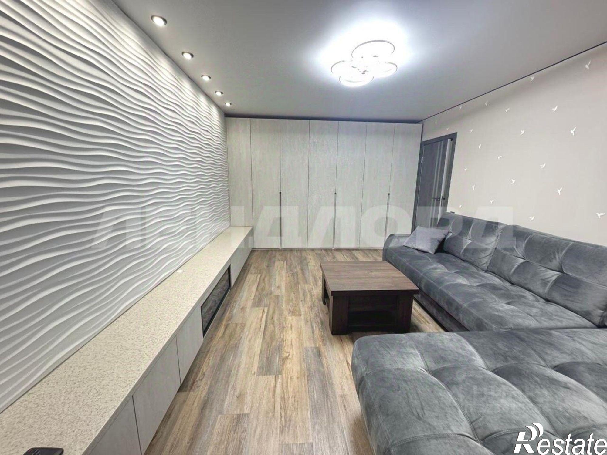 Купить квартиру за 13 000 000 рублей на 11-я линия, 53