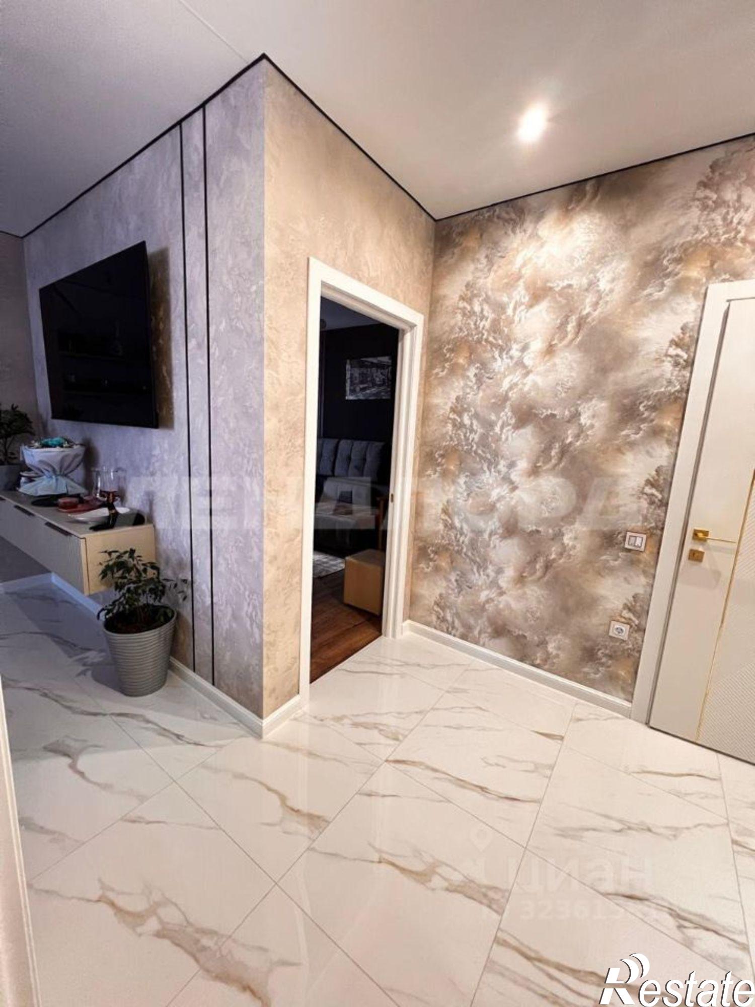 Купить квартиру за 12 000 000 рублей на улица Вересаева, 102/1 с1