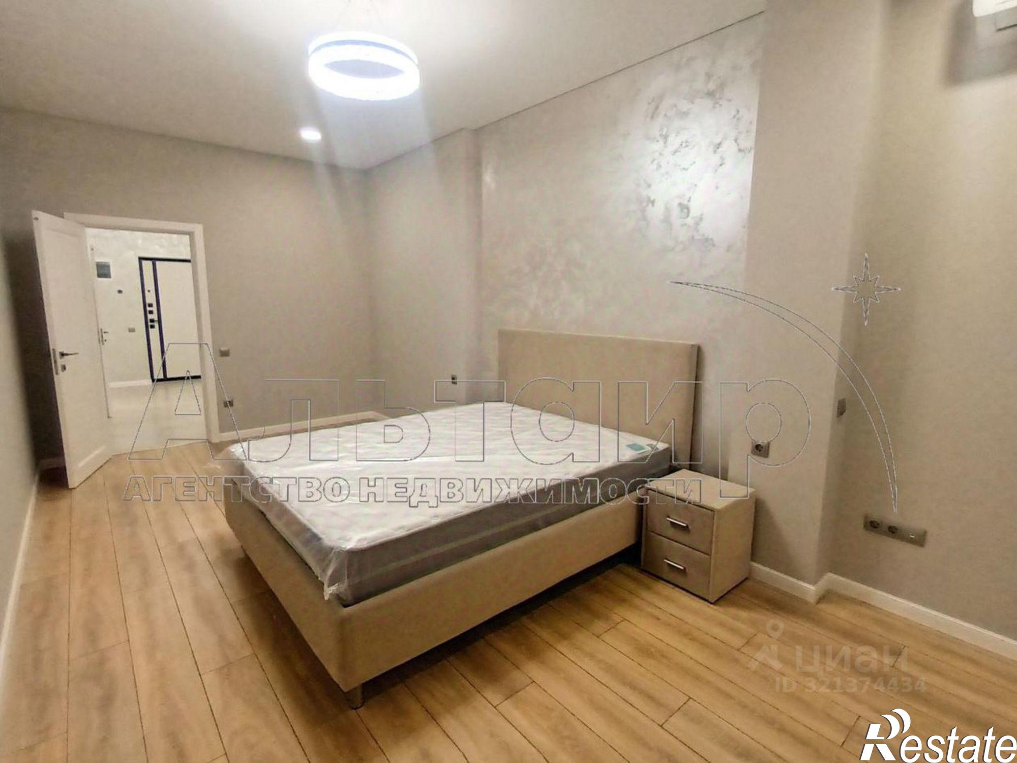 Купить квартиру за 9 300 000 рублей на проспект Михаила Нагибина, 38