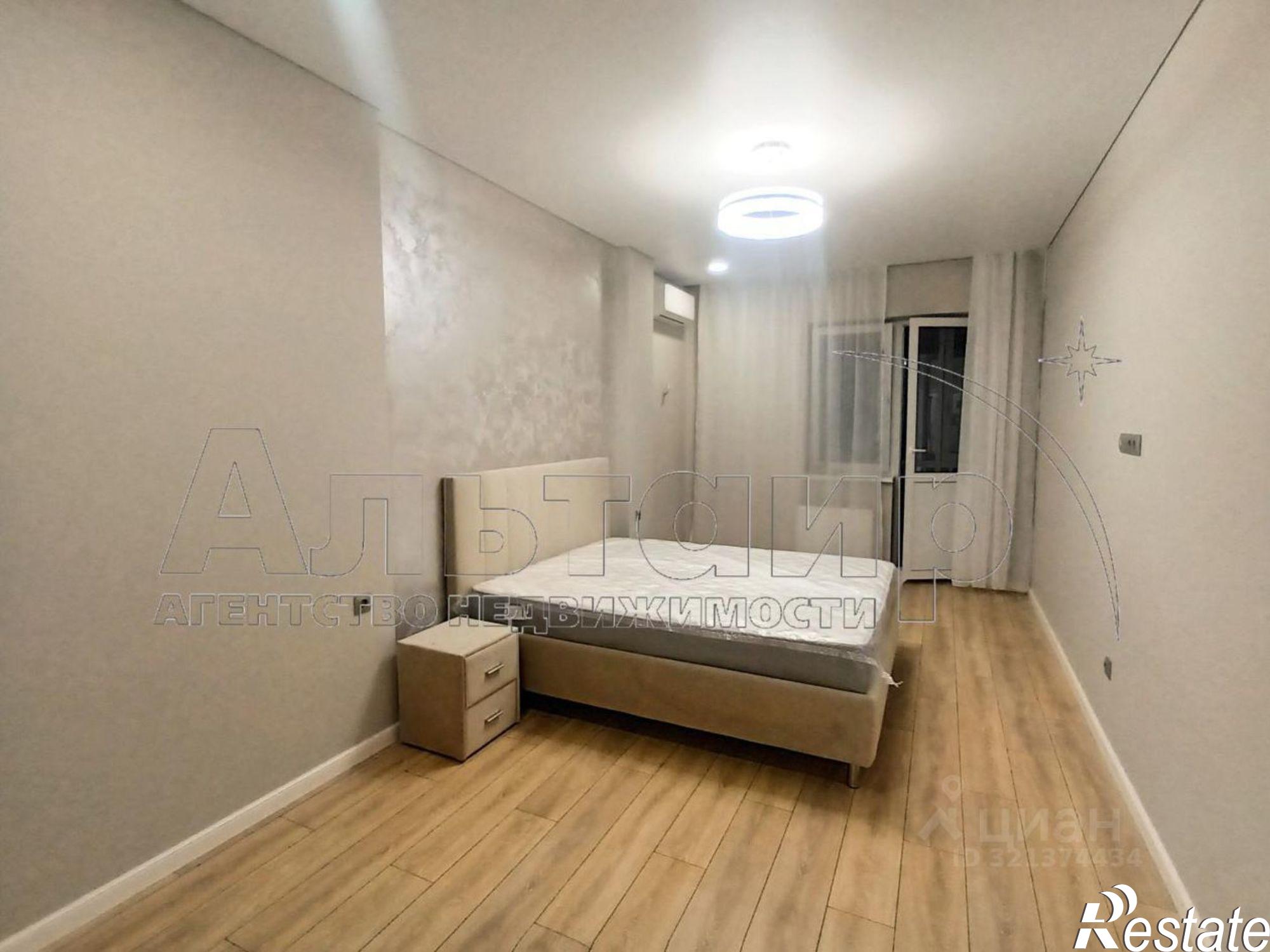 Купить квартиру за 9 300 000 рублей на проспект Михаила Нагибина, 38