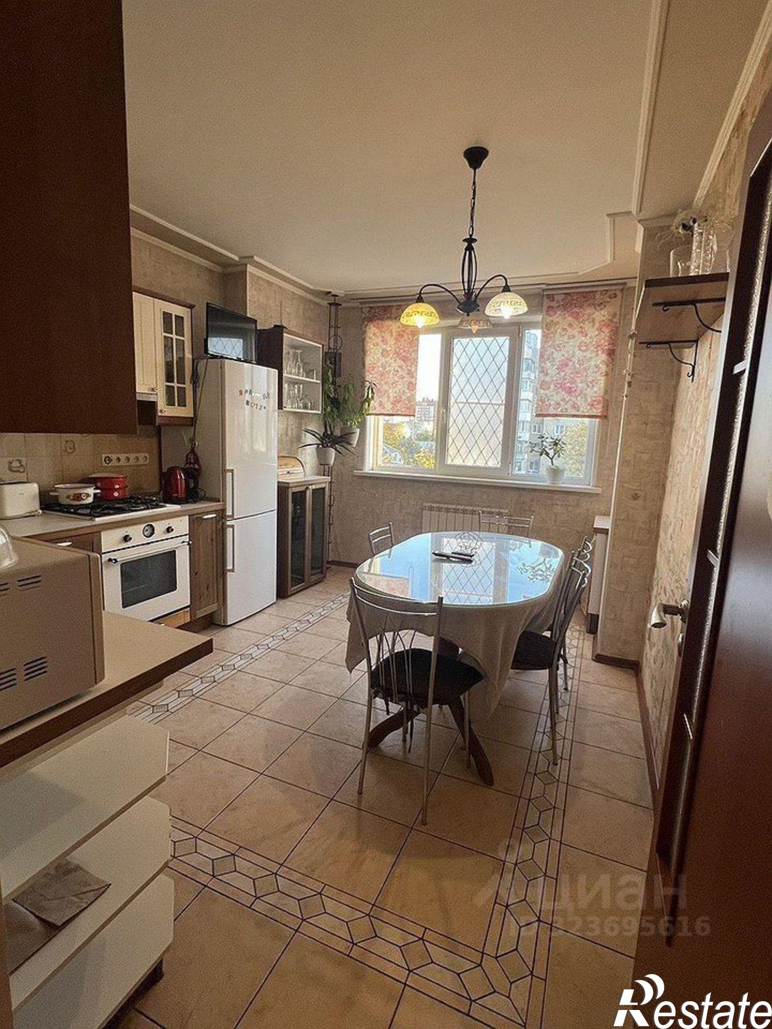 Купить квартиру за 12 300 000 рублей на Филимоновская улица, 75