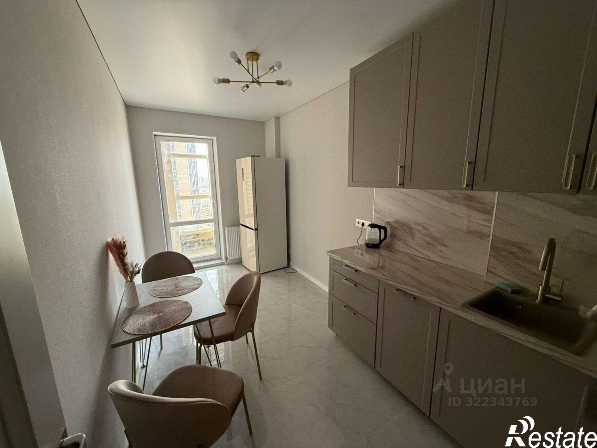 Купить квартиру за 10 490 000 рублей на Красноармейская улица, 157