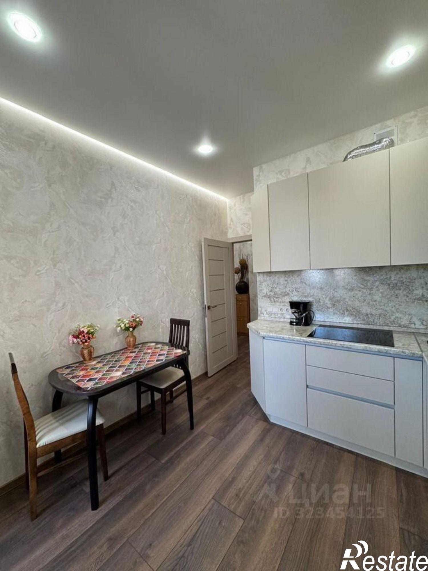 Купить квартиру за 10 700 000 рублей на Университетский переулок, 137 с1