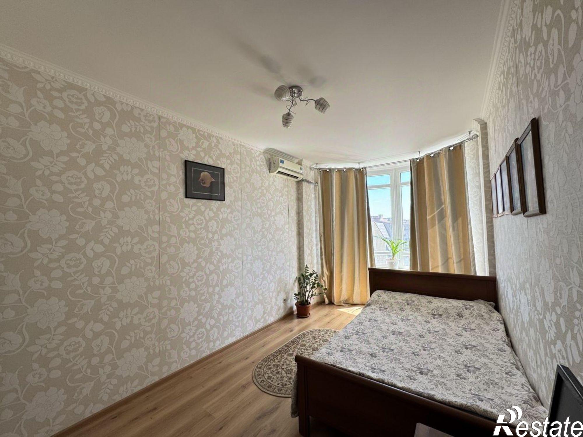 Купить квартиру за 13 000 000 рублей на улица Мясникова, 101