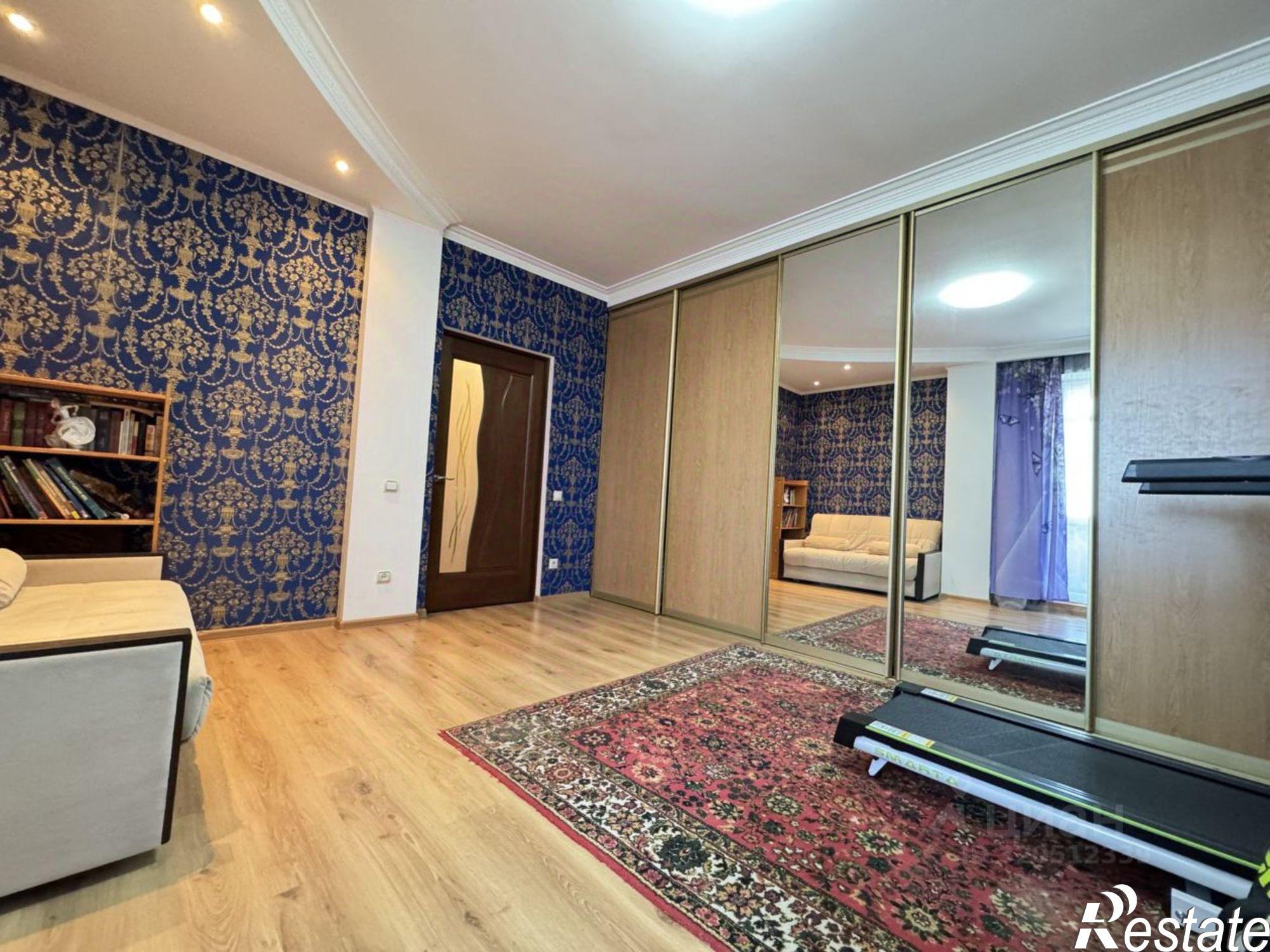 Купить квартиру за 13 000 000 рублей на улица Мясникова, 101