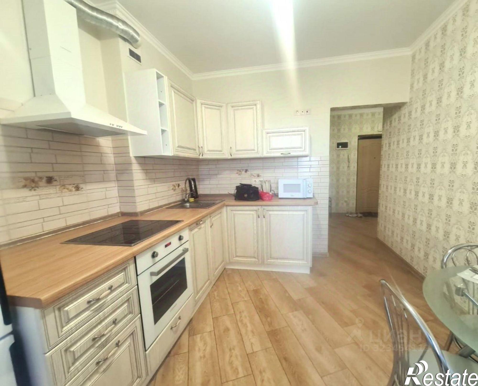 Купить квартиру за 8 900 000 рублей на Кировский проспект, 79