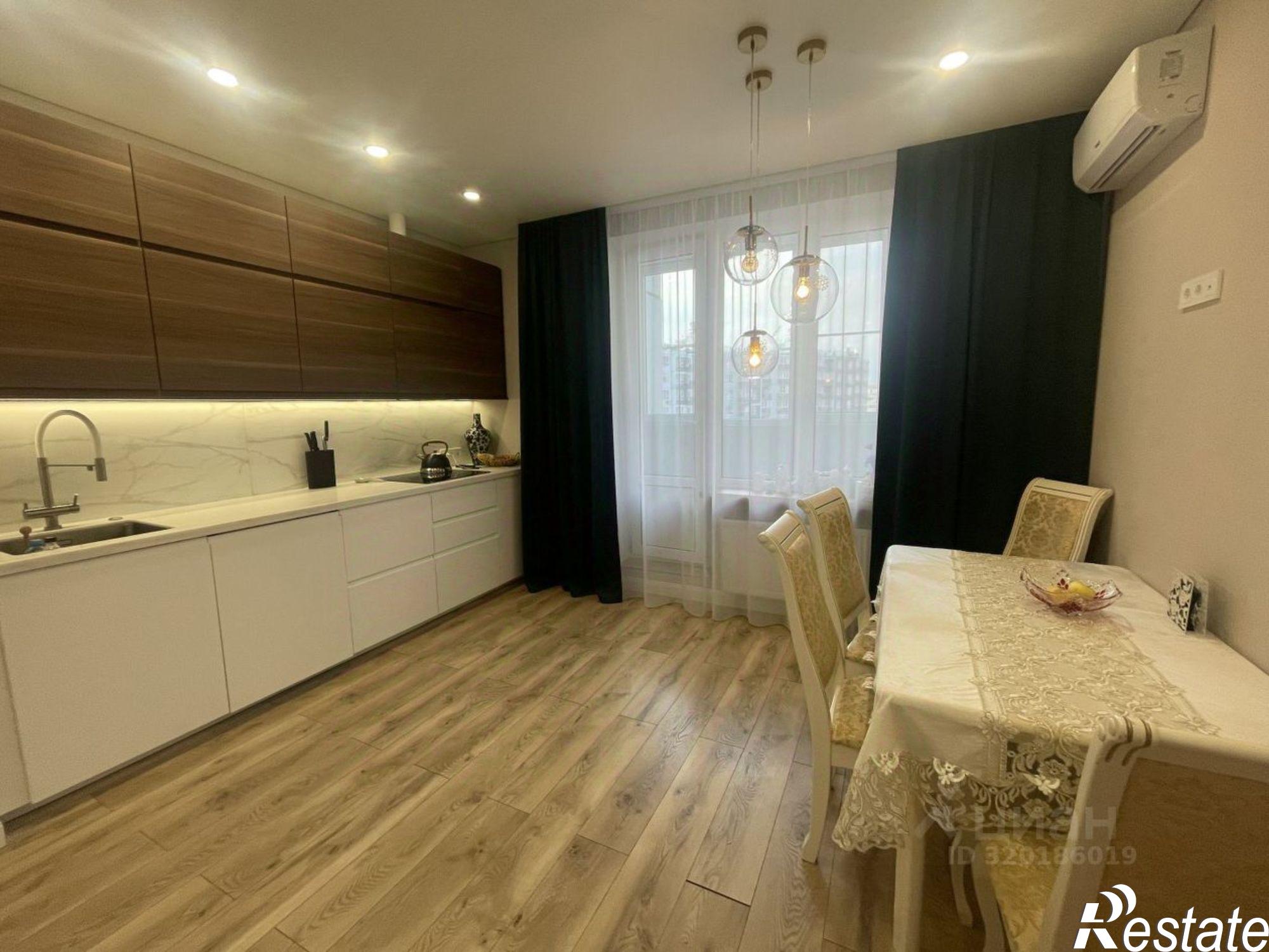 Купить квартиру за 10 300 000 рублей на проспект Солженицына, 13