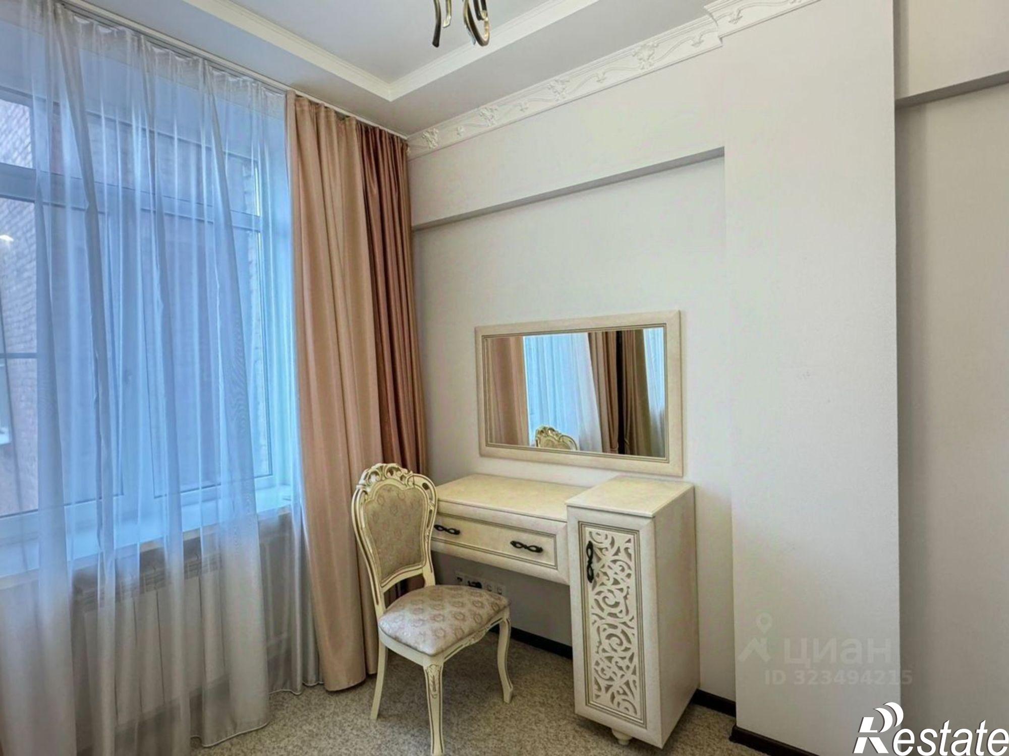 Купить квартиру за 10 700 000 рублей на Соборный переулок, 38