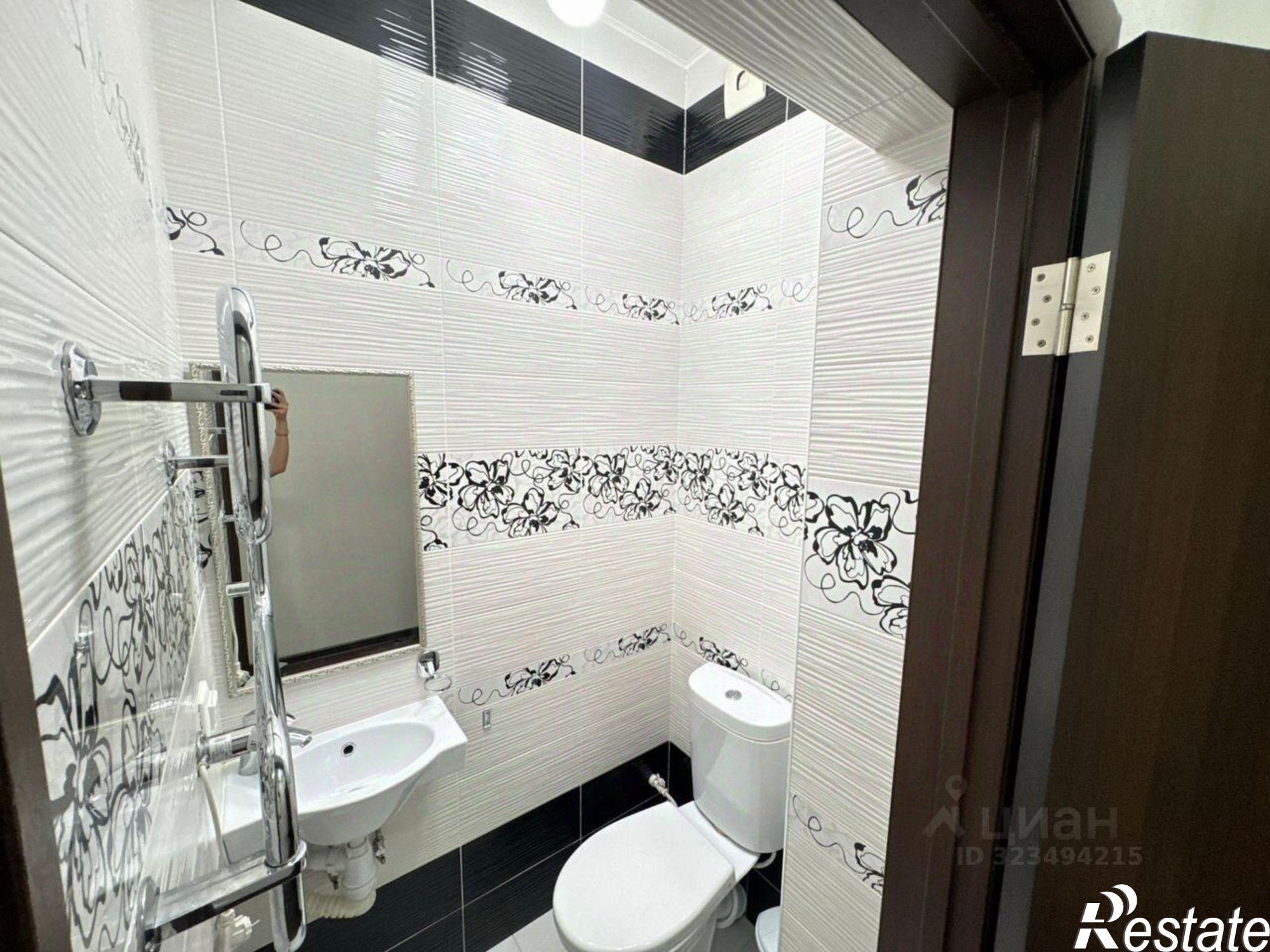 Купить квартиру за 10 700 000 рублей на Соборный переулок, 38