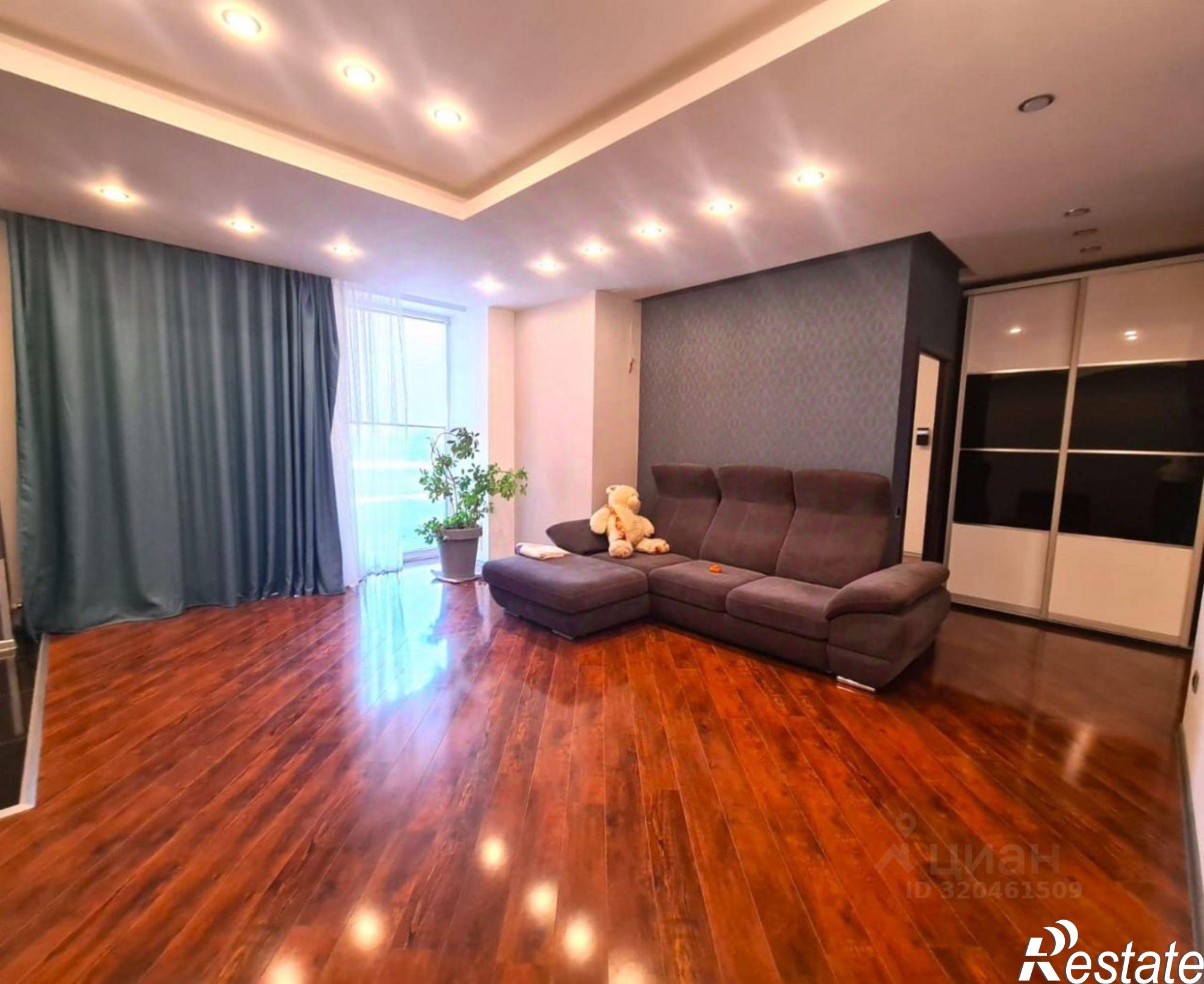 Купить квартиру за 20 000 000 рублей на Донская улица, 12