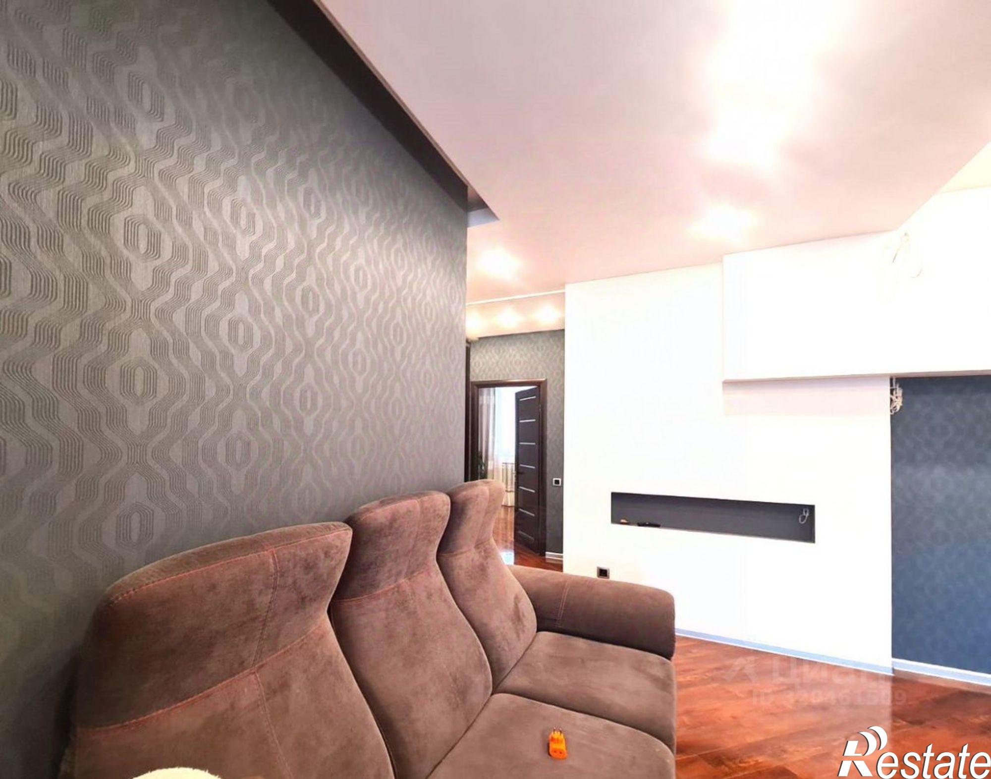 Купить квартиру за 20 000 000 рублей на Донская улица, 12