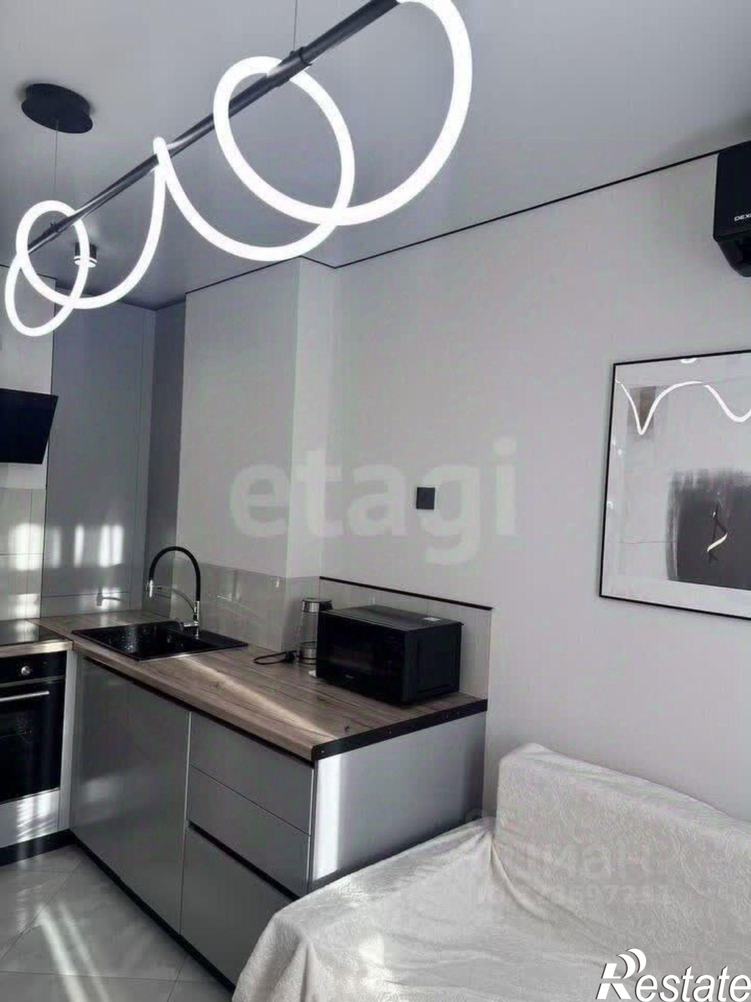 Купить квартиру за 10 500 000 рублей на Красноармейская улица, 157