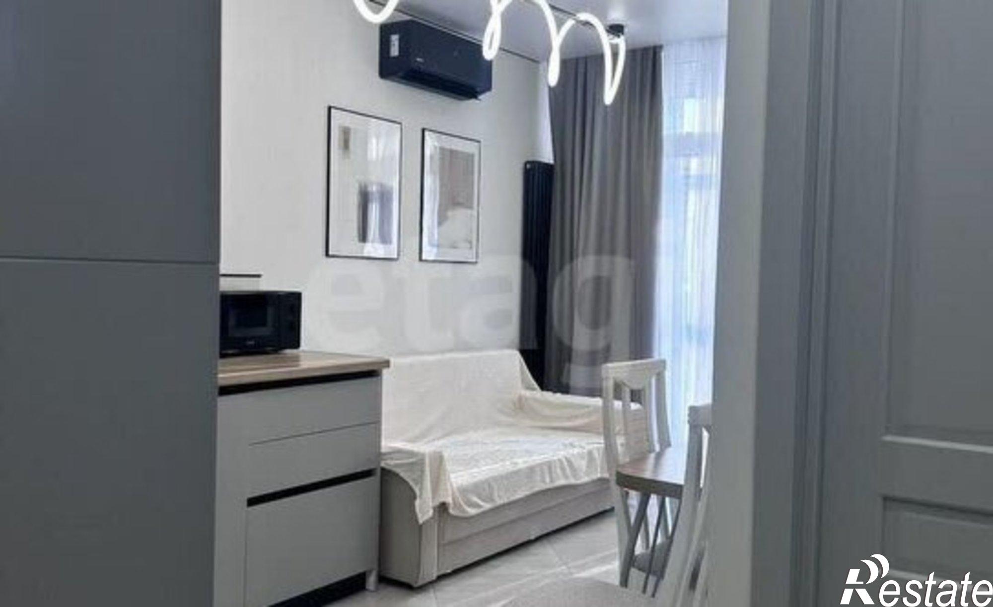 Купить квартиру за 10 500 000 рублей на Театральный проспект, 87